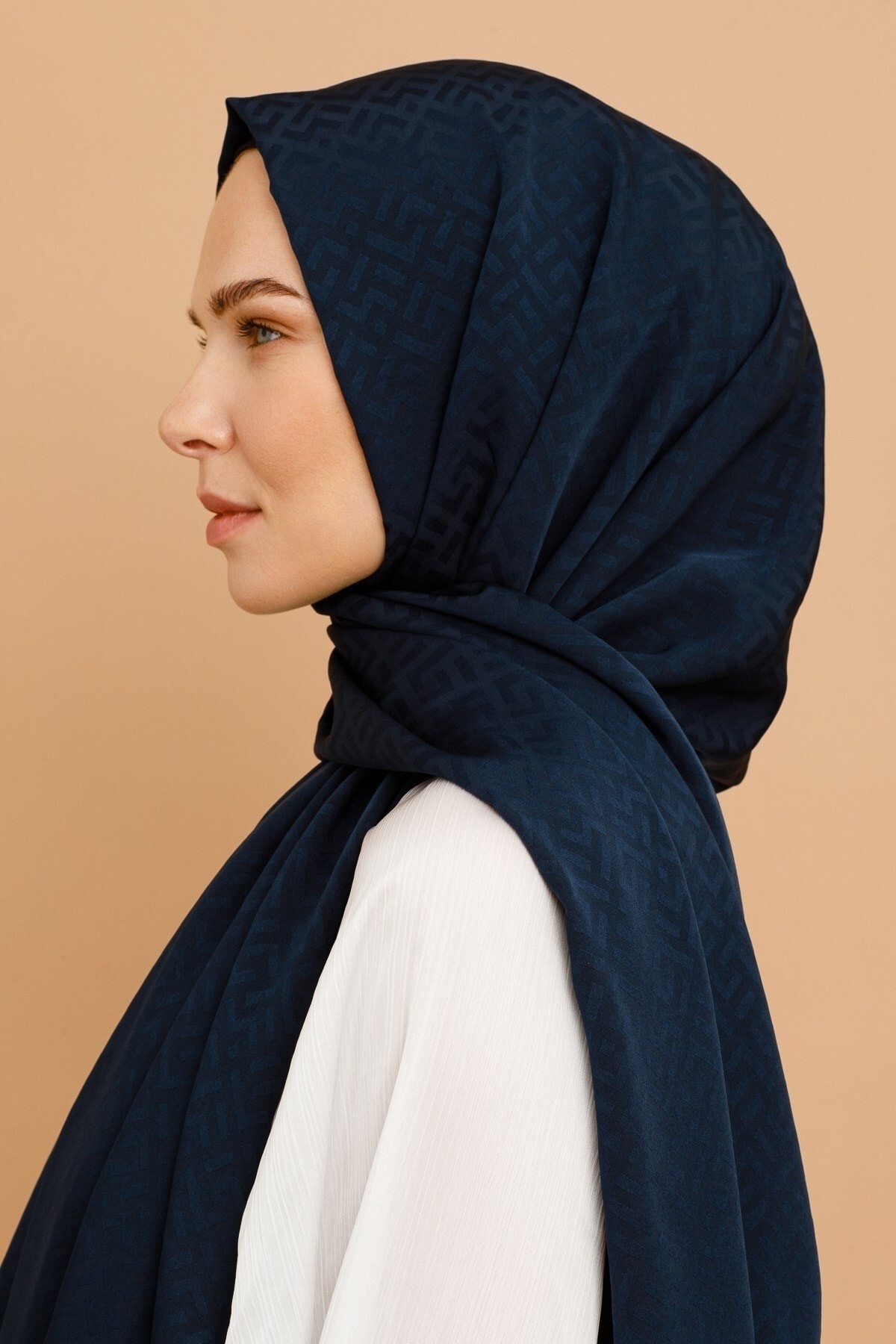 Gemustertes Seidig Jacquard Hijab