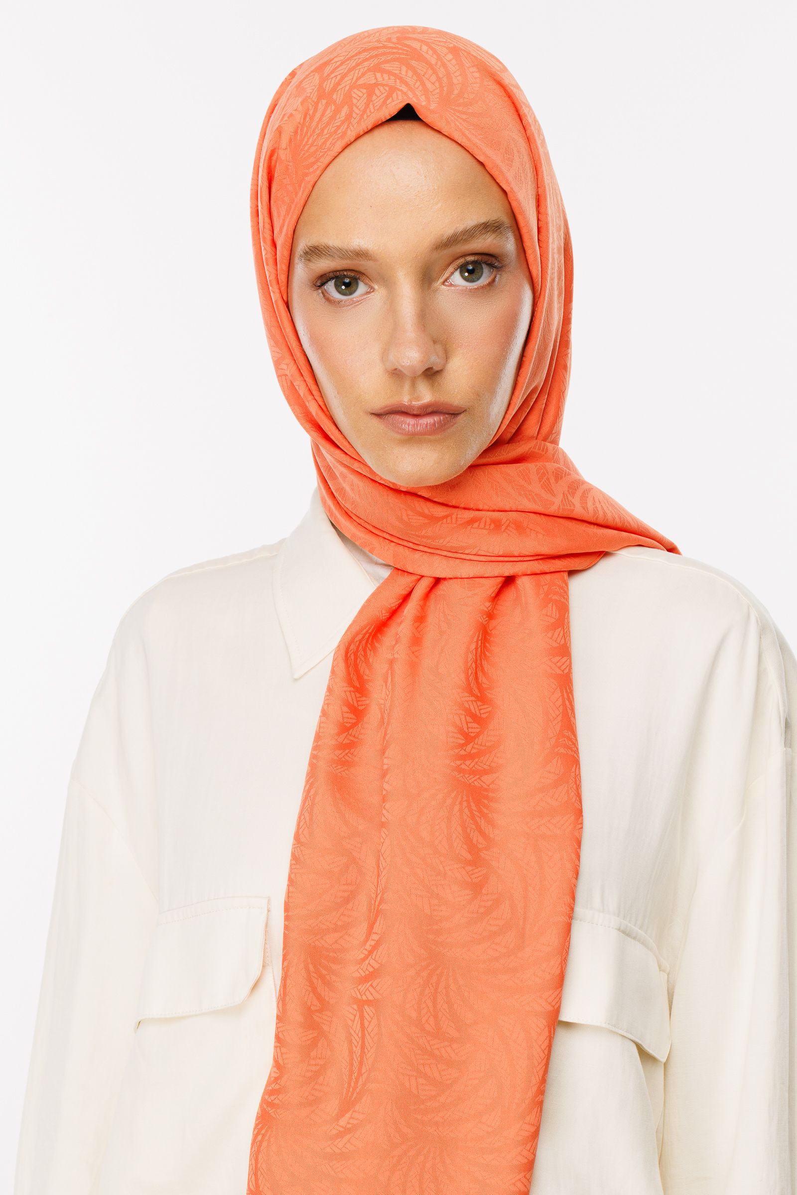 Artemis Pattern Silk Jacquard Hijab