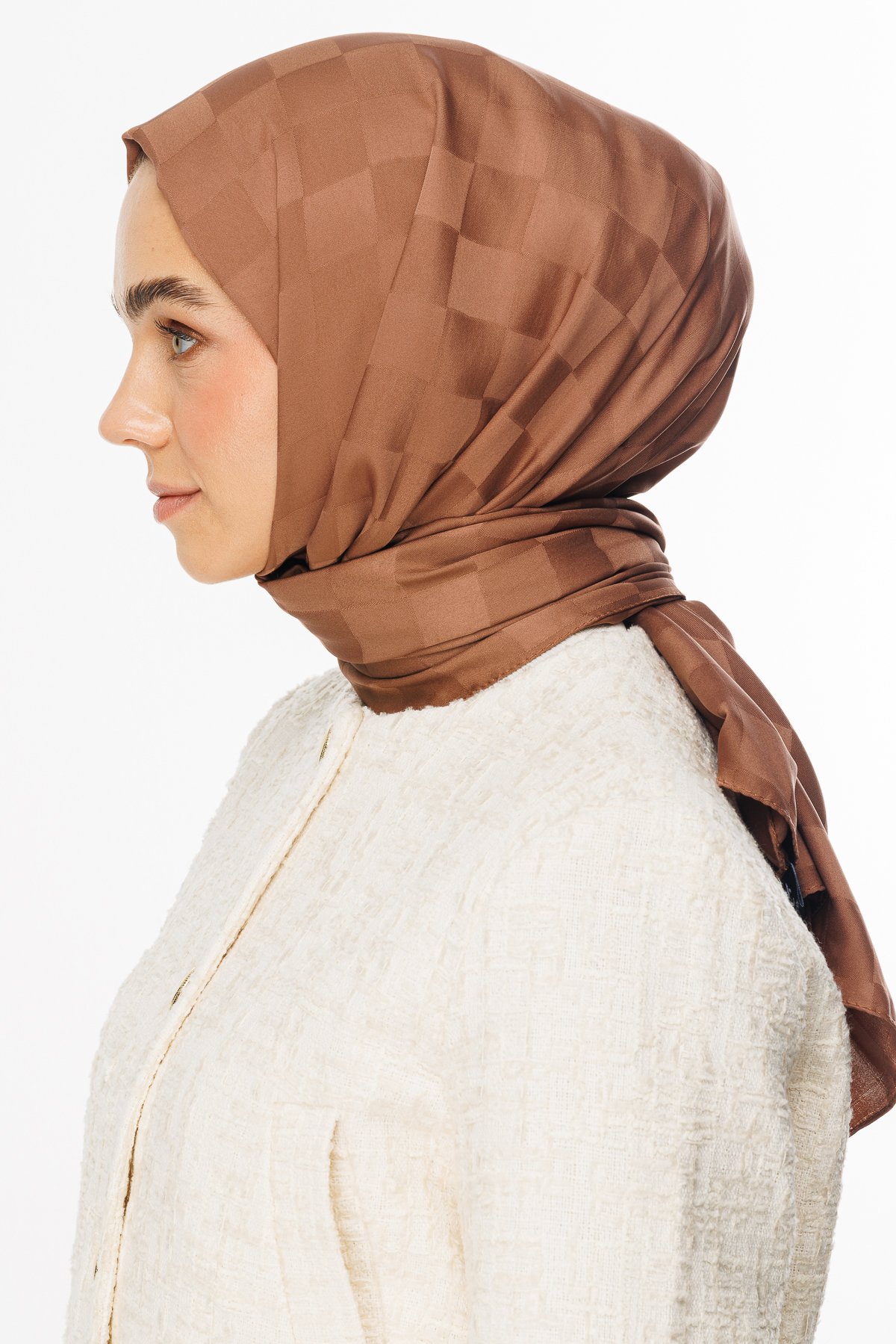 Checkers Pattern Silk Jacquard Hijab