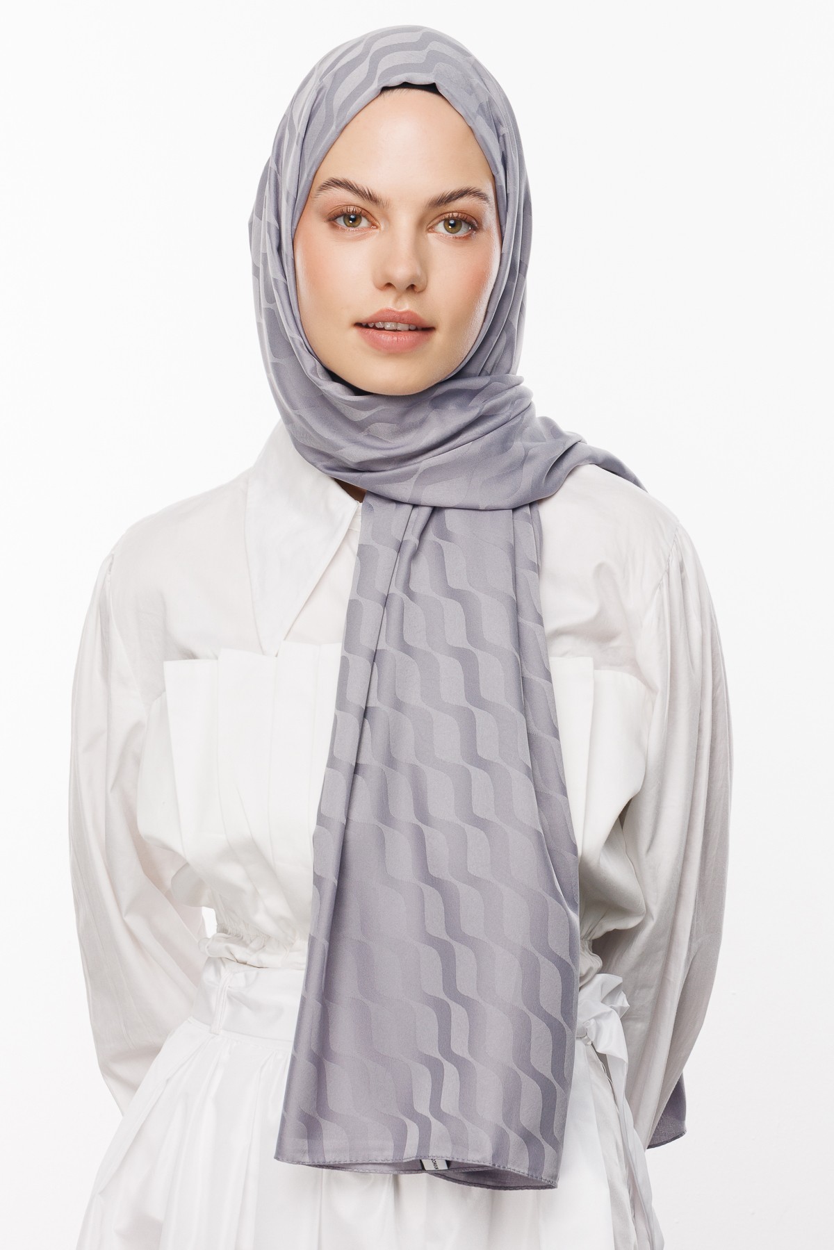 Wave Pattern Silky Jacquard Hijab