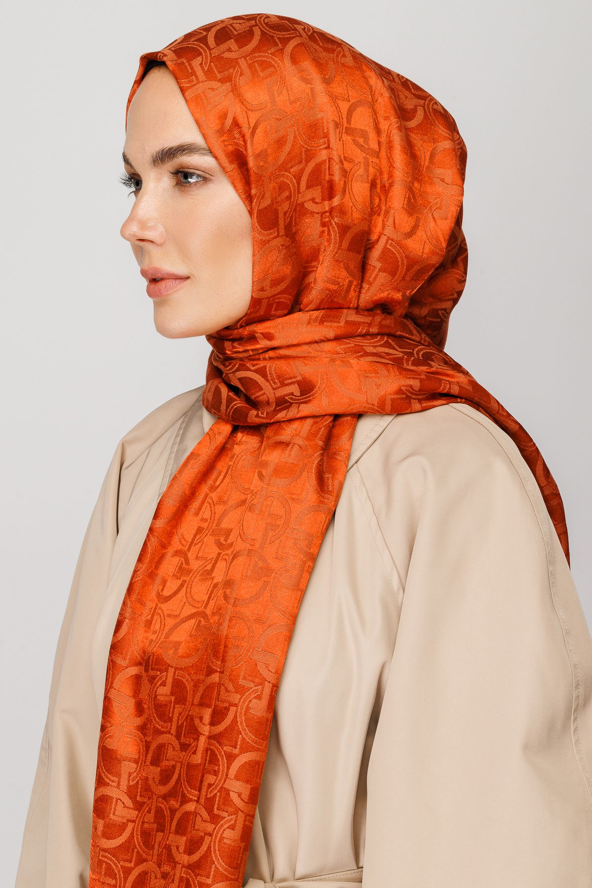 Longar Pattern Shiny Jacquard Hijab