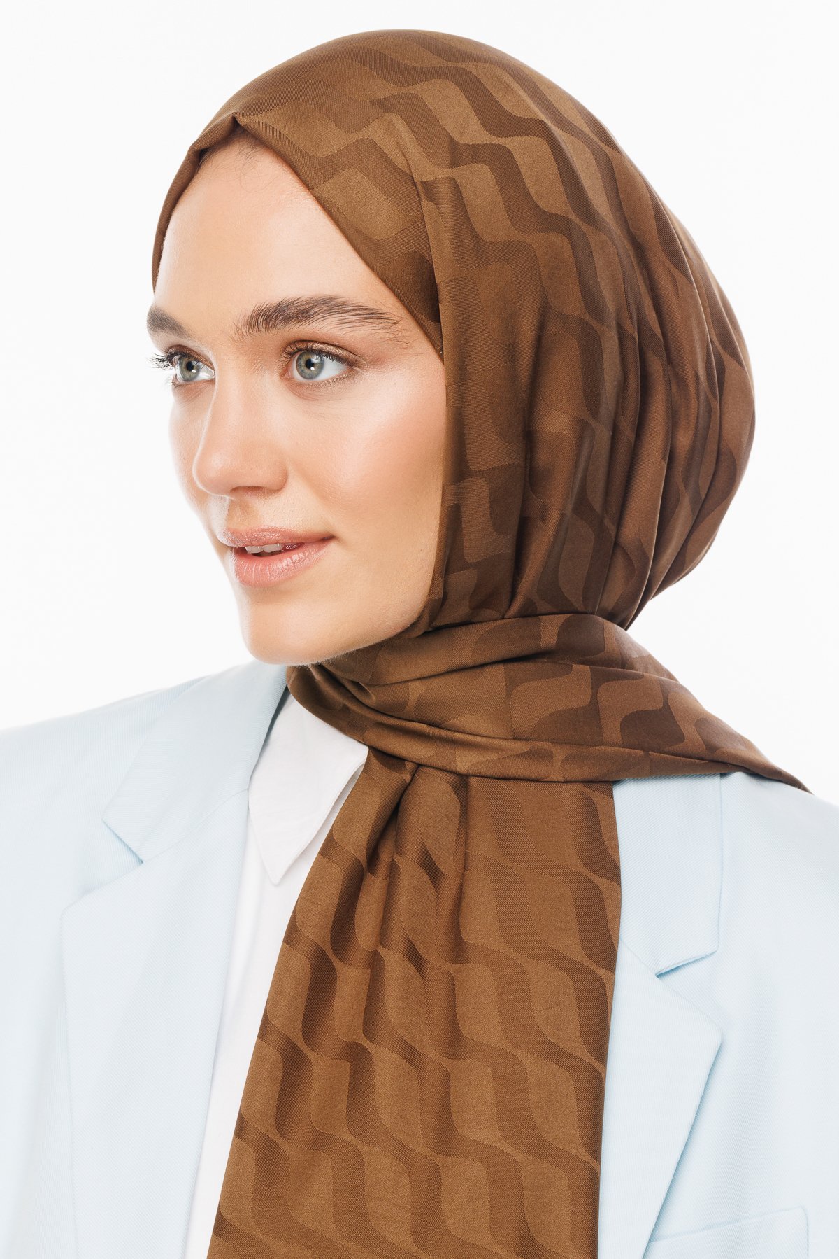 Wave Pattern Silky Jacquard Hijab