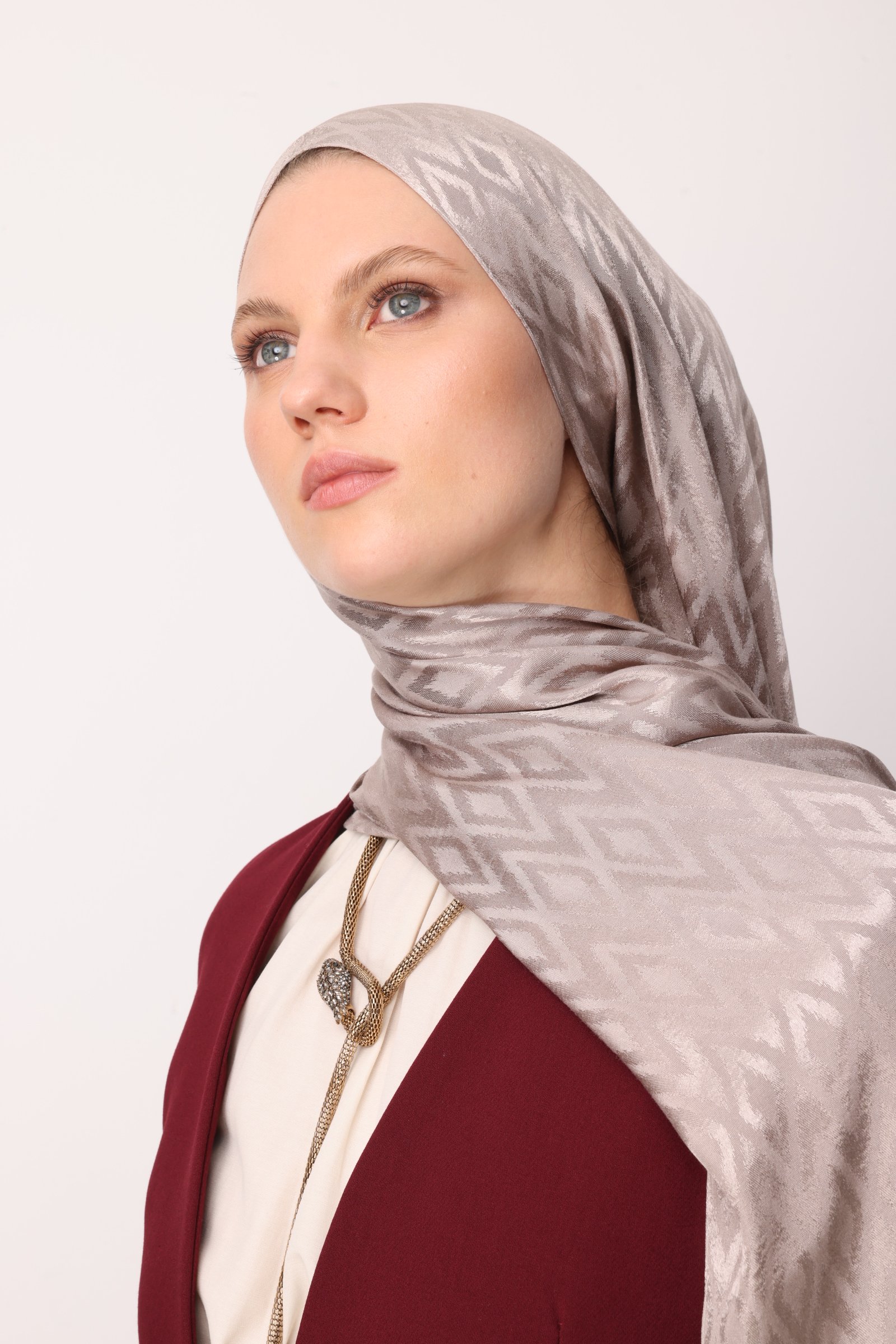 Shiny Check-Pattern Jacquard Shawl - Canyon