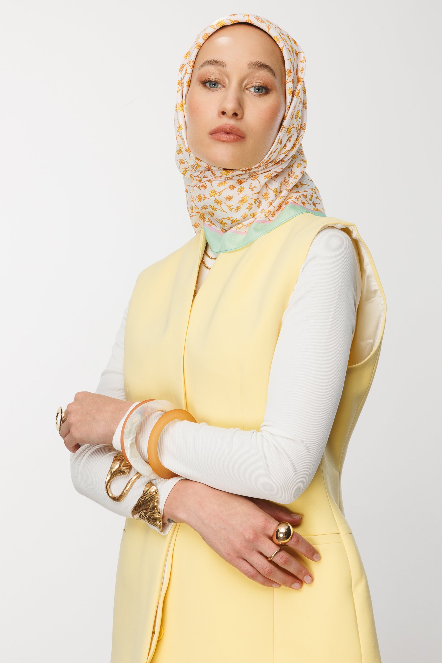 Sarı Minor Desen Pamuk Eşarp