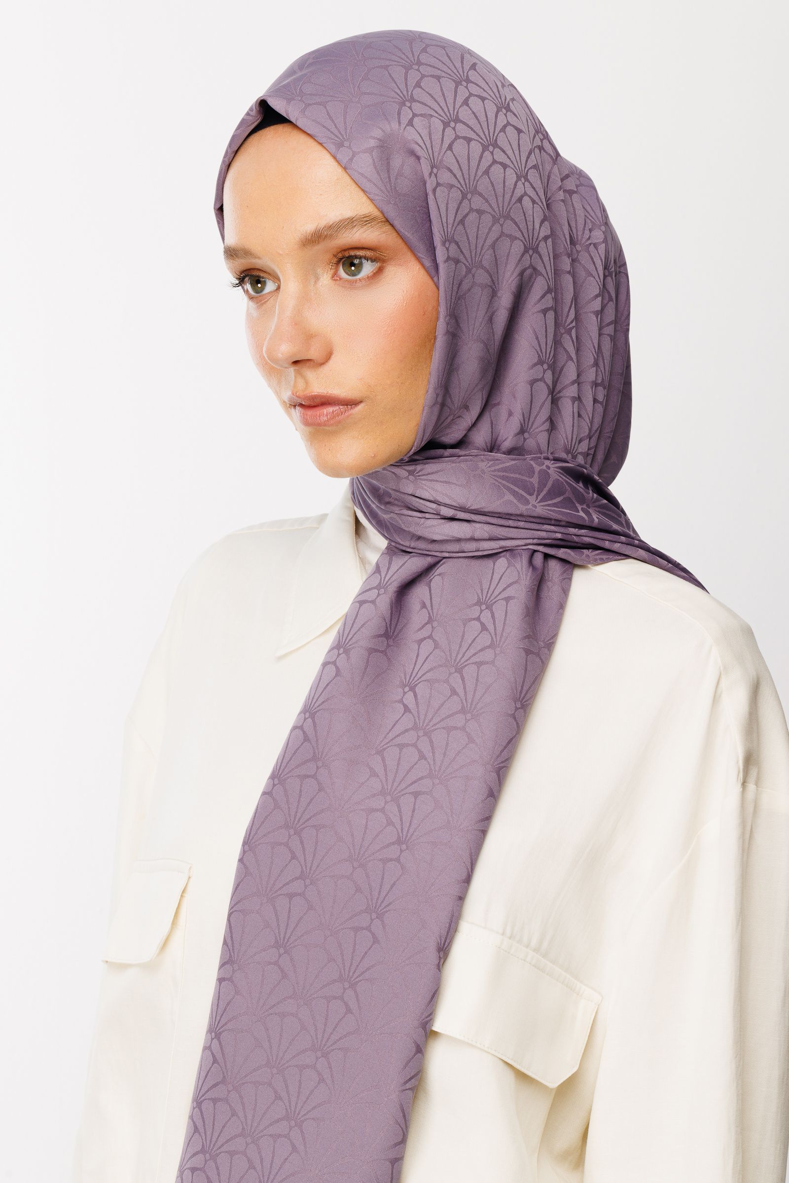 Lotus Pattern Silk Jacquard Shawl - Lavender
