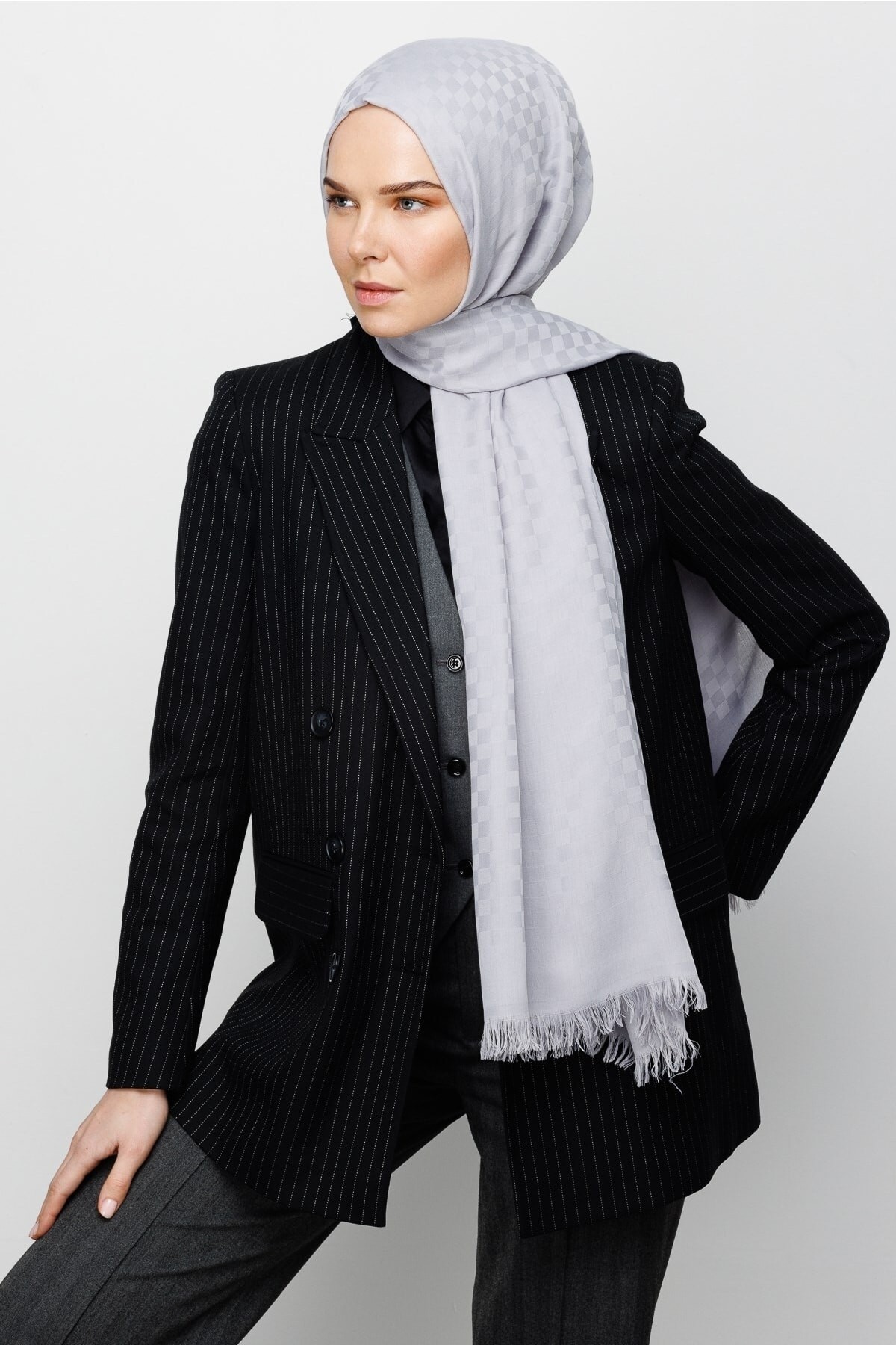 Square Pattern Cotton Jacquard Hijab