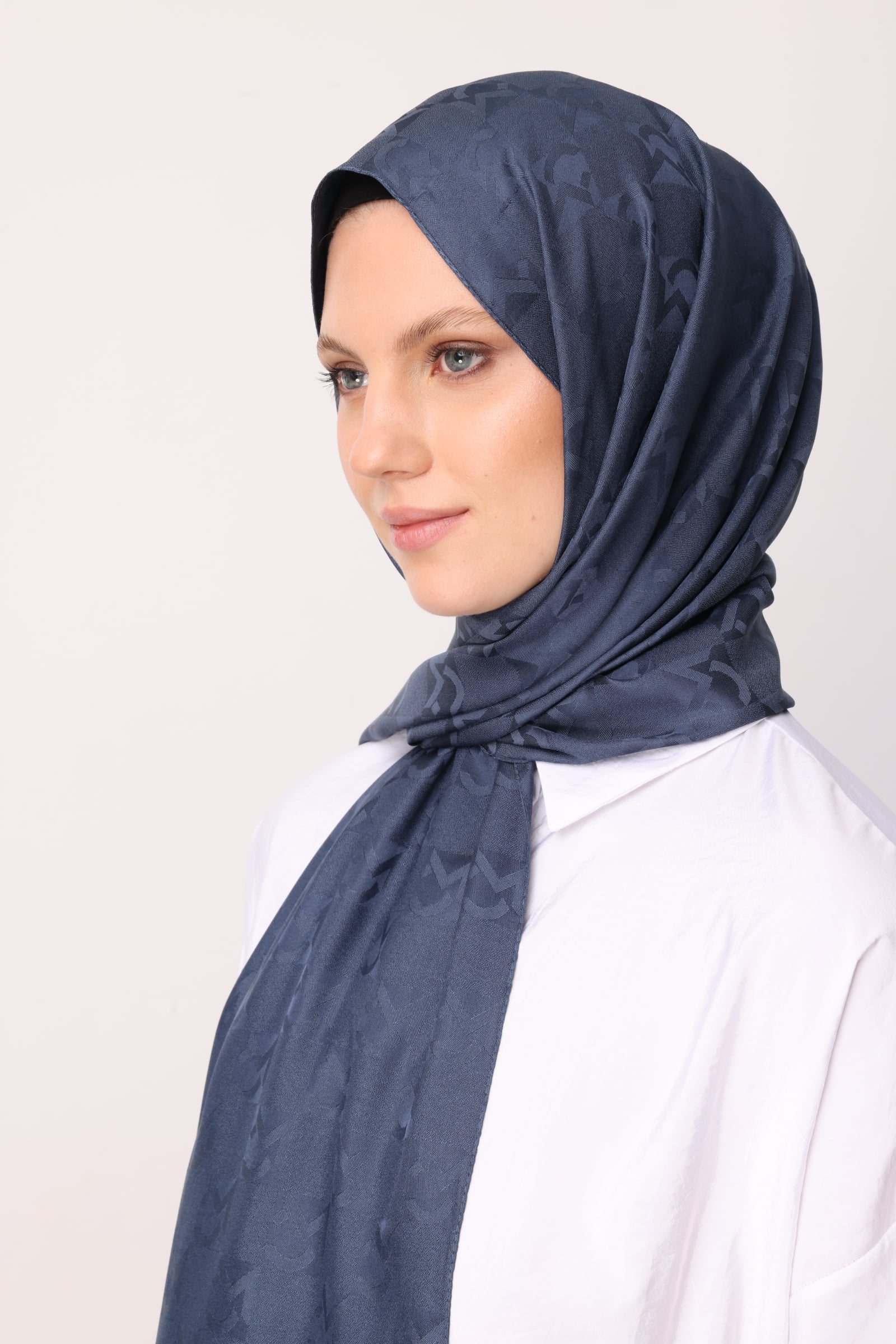 MC Pattern Jacquard Shawl - Midnight Blue