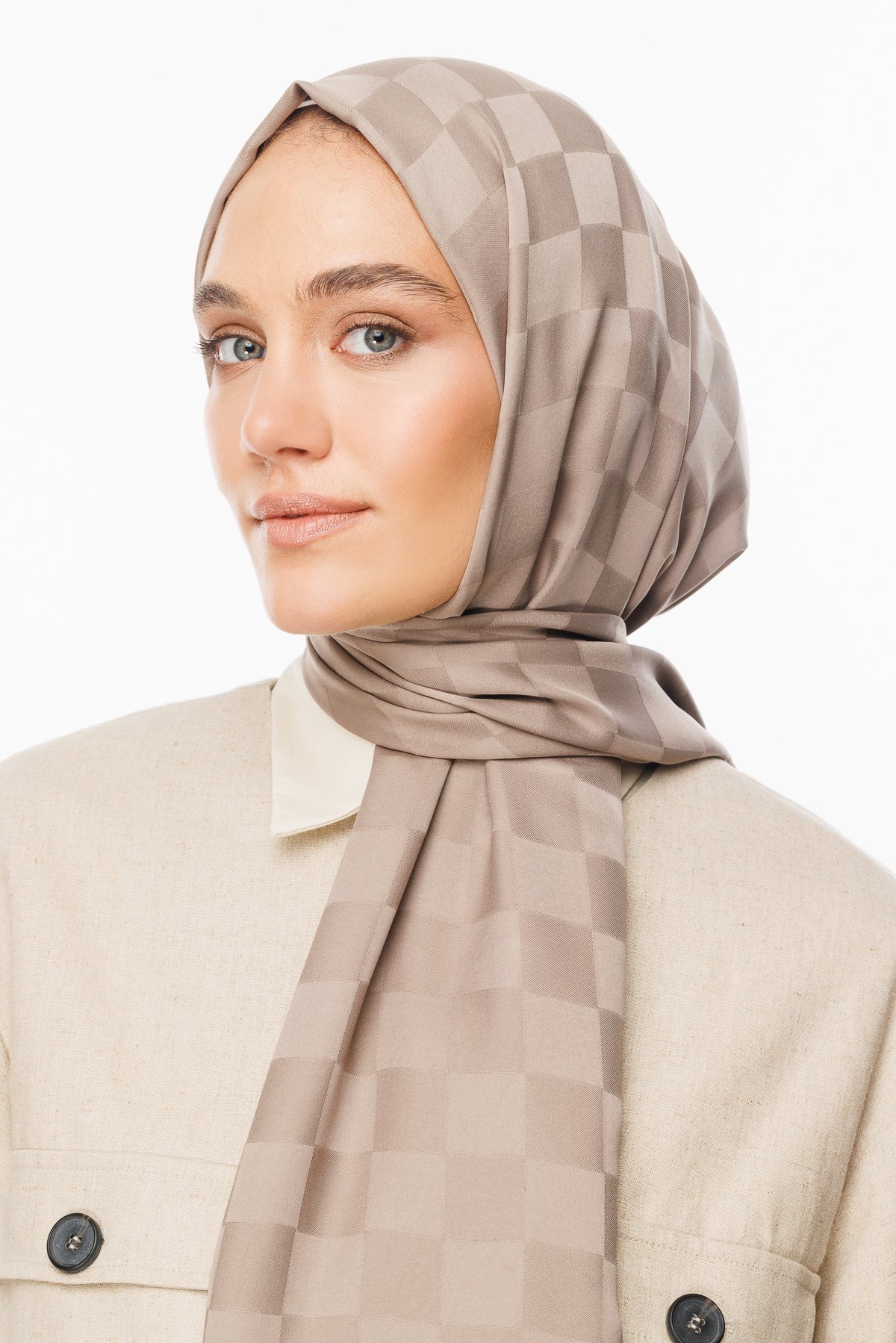 Checkers Pattern Silk Jacquard Shawl - Mink