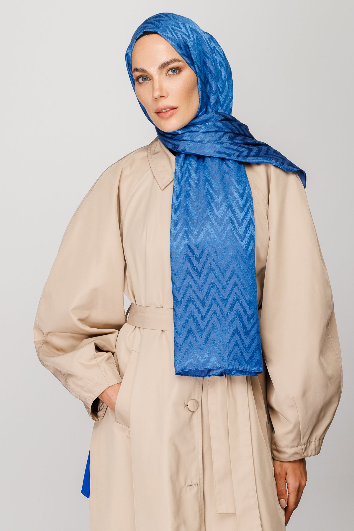 Zigzag Pattern Shiny Jacquard Shawl - İndigo