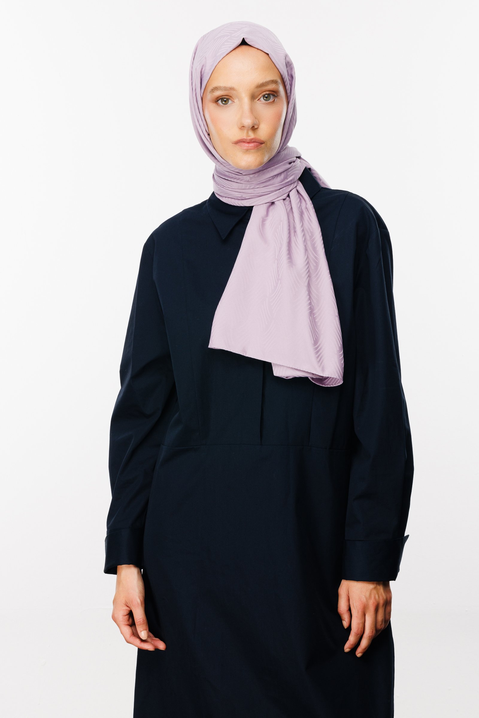 Aura Pattern Silk Jacquard Hijab