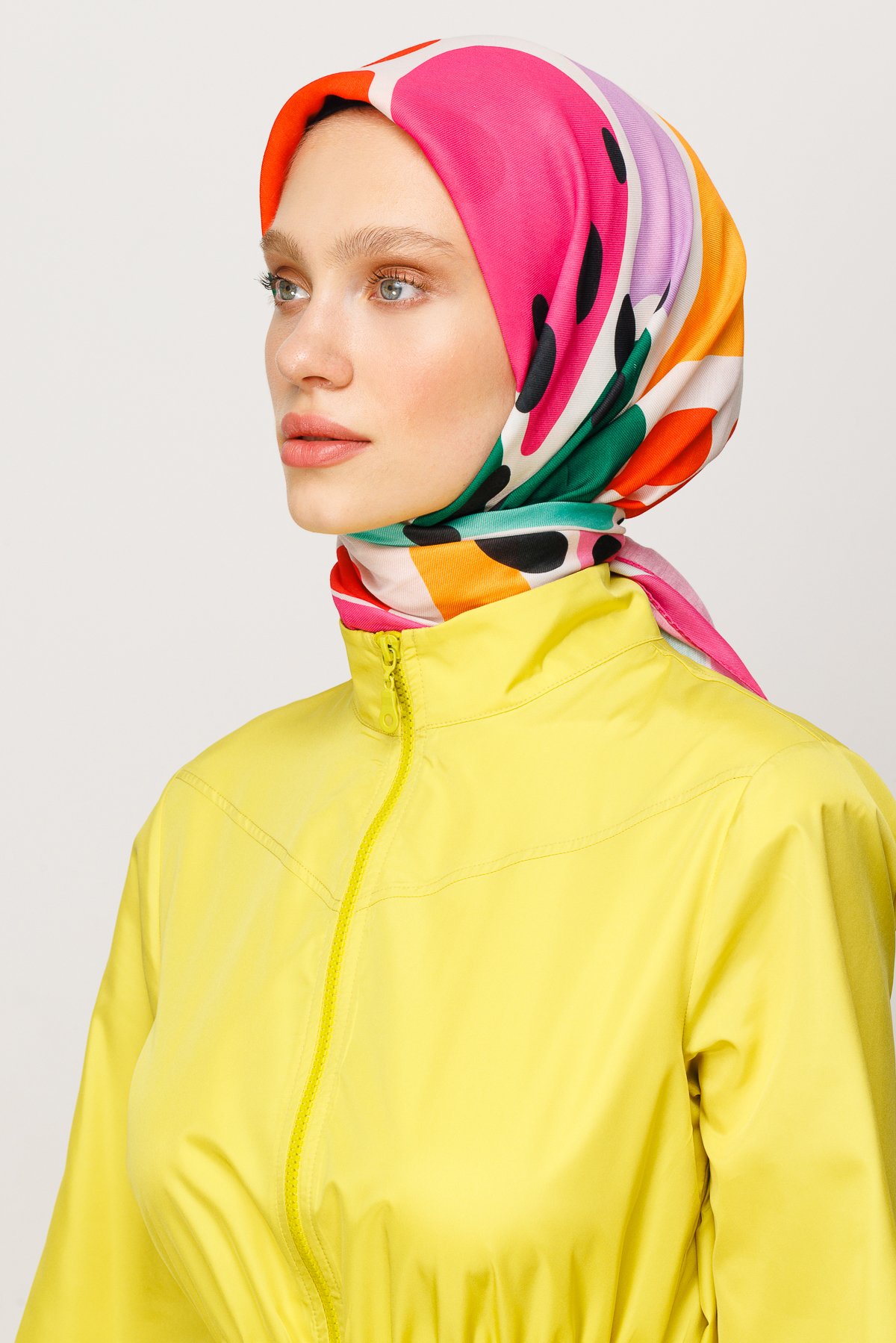 Bloom Pattern Digital Soft Scarf - Fuchsia