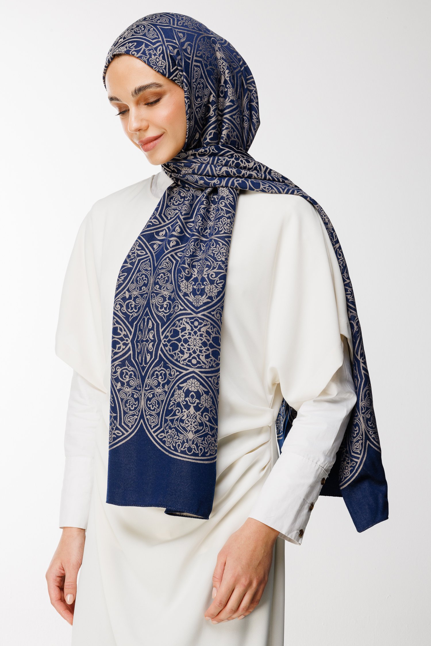 Morocco Pattern Double-Sided Shawl - Navy Blue-Beige