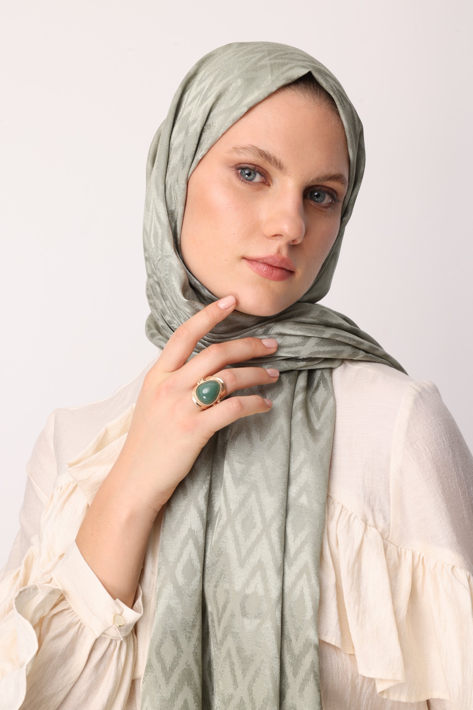 Shiny Check-Pattern Jacquard Shawl - Sage