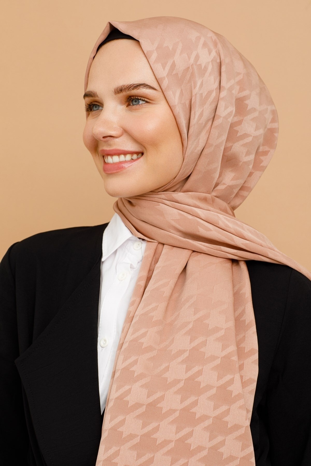 Rose Kazayağı Desen İpeksi Jakar Şal