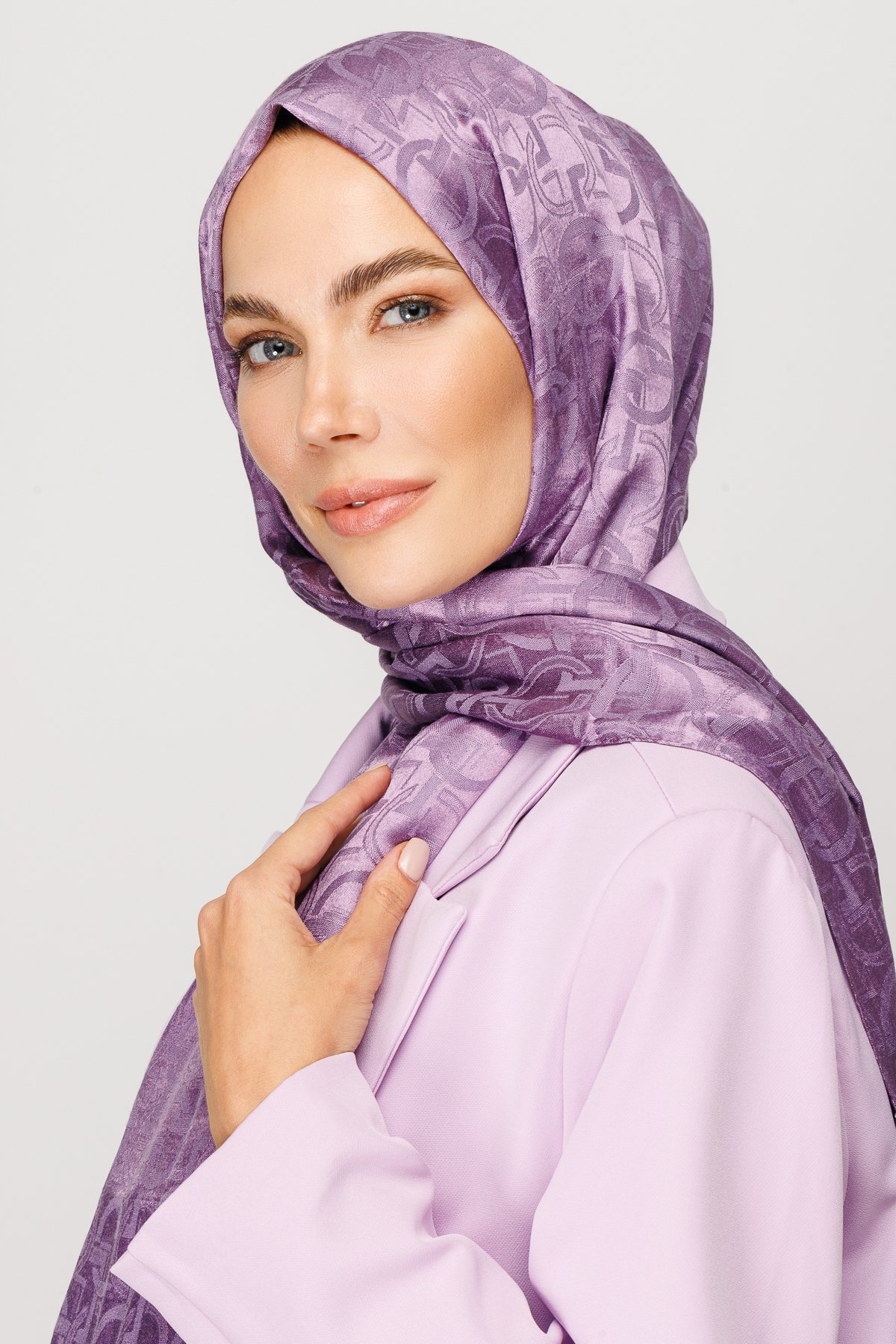 Gemustertes Glänzendes Jacquard Hijab