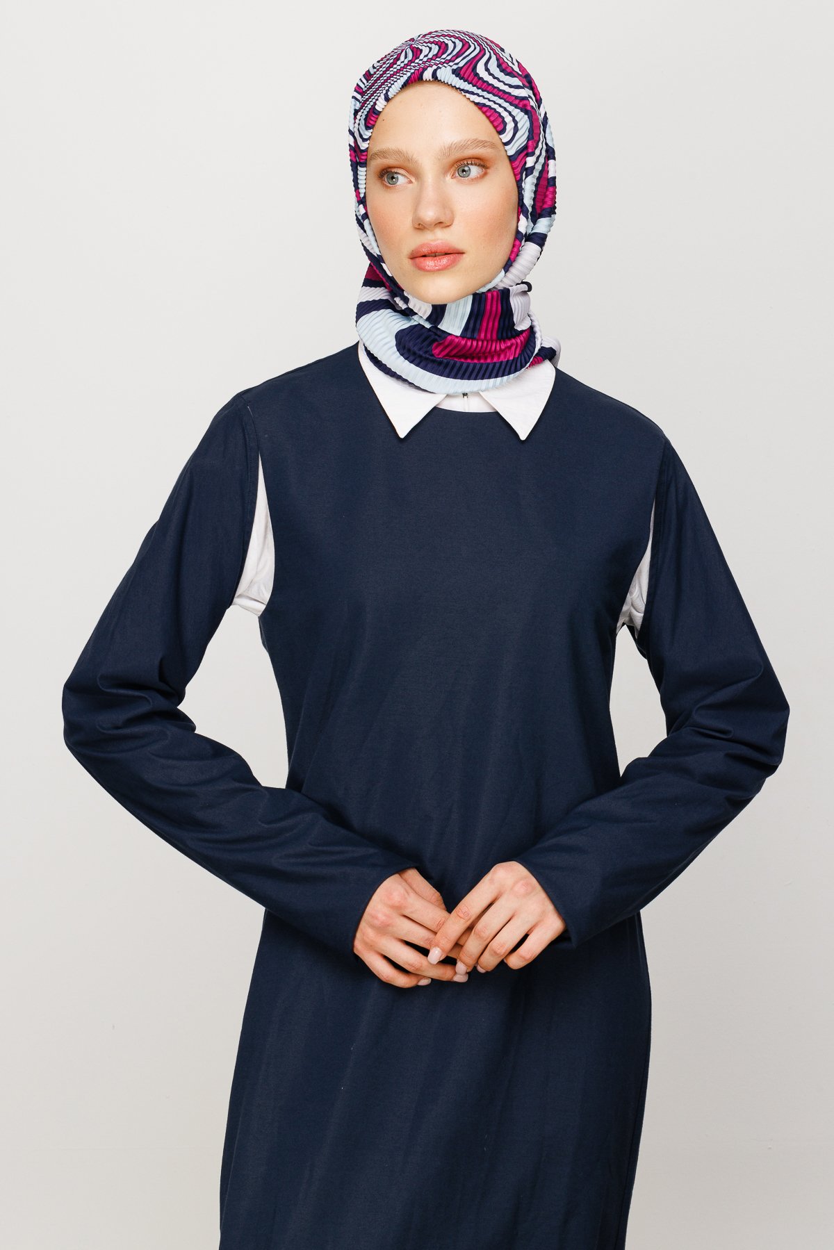 Mira Pattern Pleated Scarf - Magenta