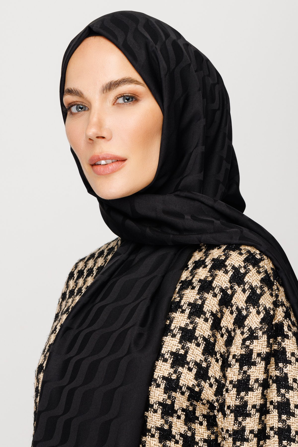 Gemustertes Seidig Jacquard Hijab