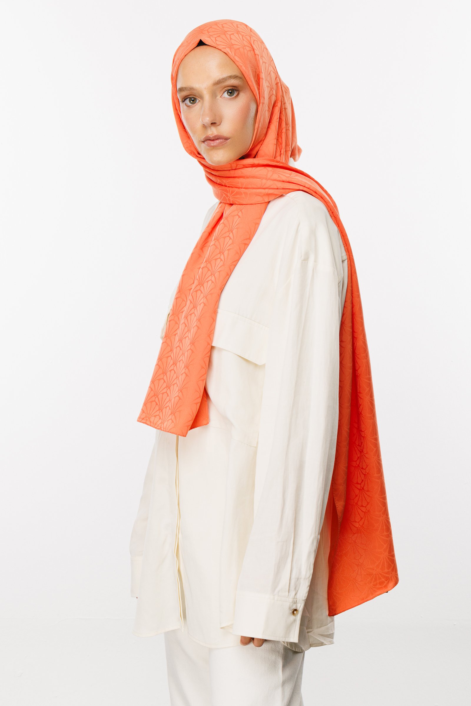 Lotus Pattern Silk Jacquard Shawl - Puppies Mouth
