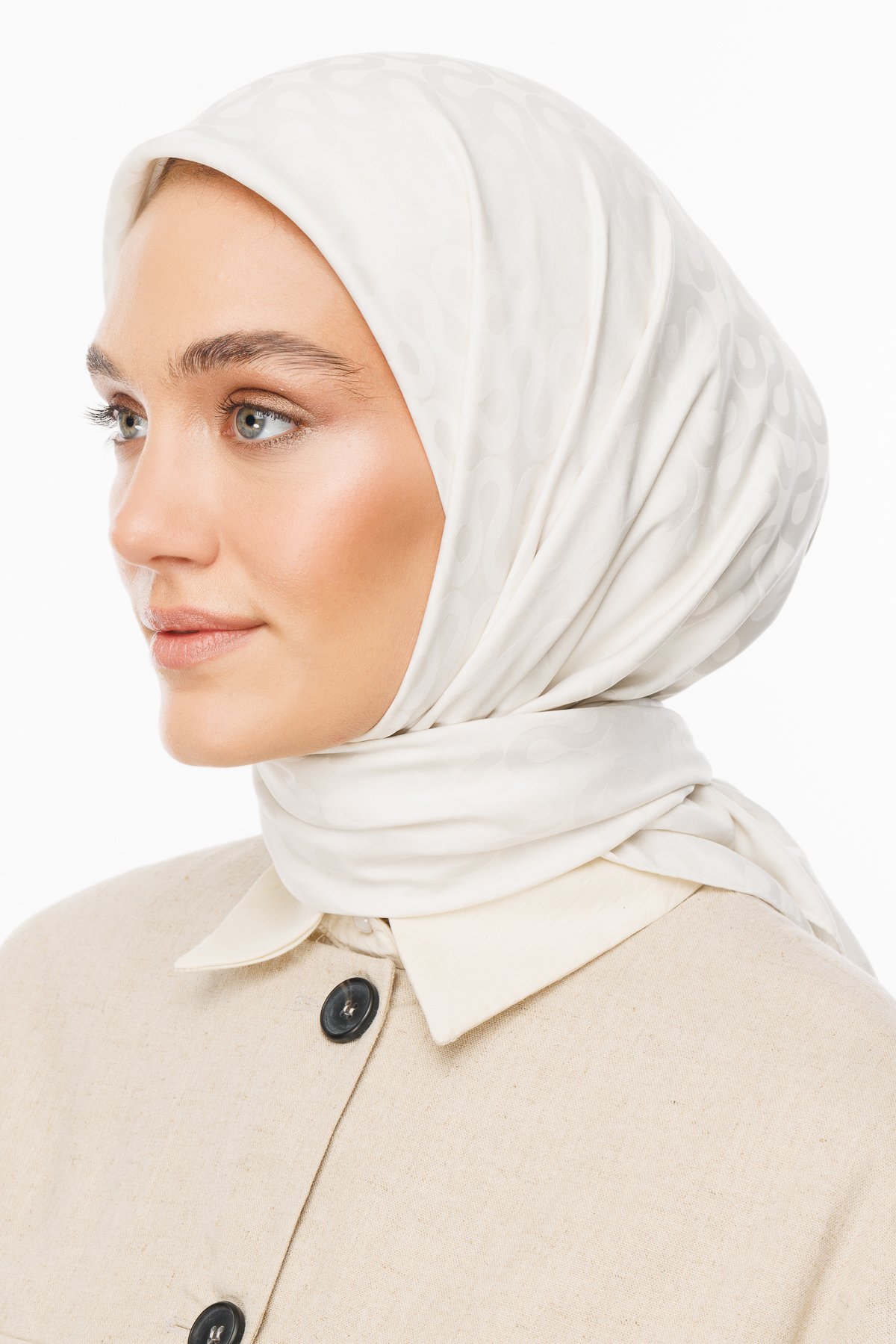 Moon Pattern Silky Jacquard Scarf - Pearl
