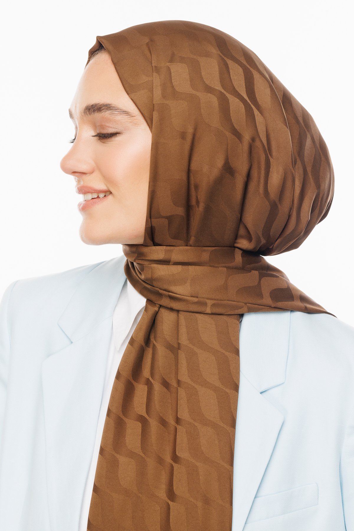 Wave Pattern Silky Jacquard Hijab