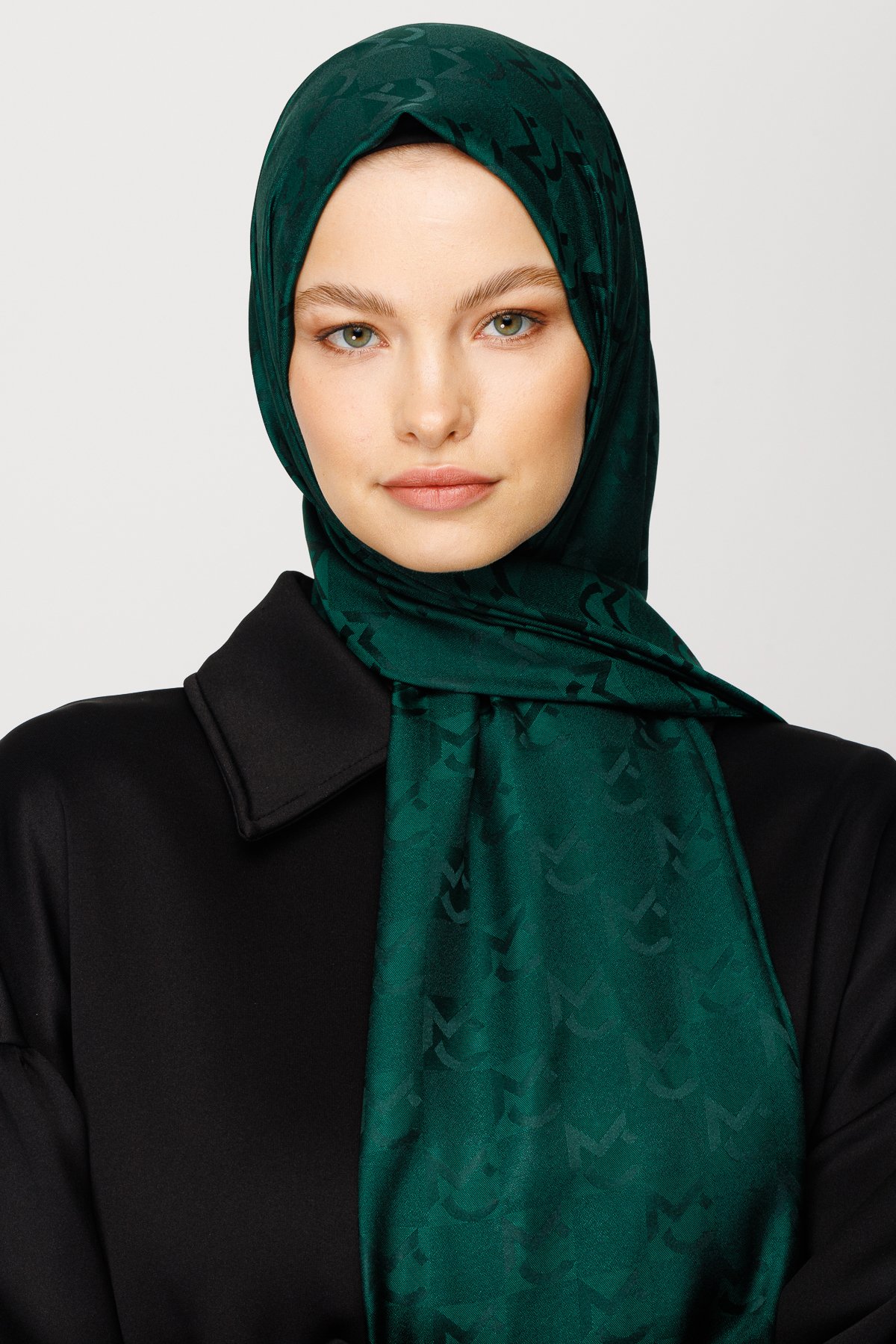 MC Pattern Jacquard Shawl - Emerald