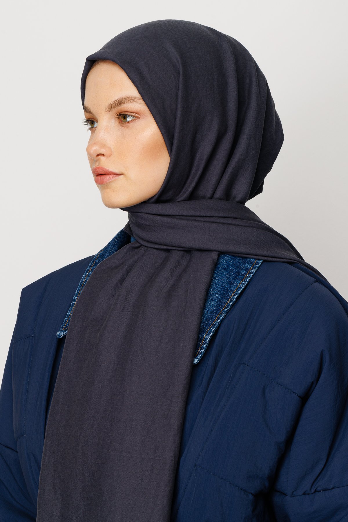 Cotton Crash Shawl - Anthracite