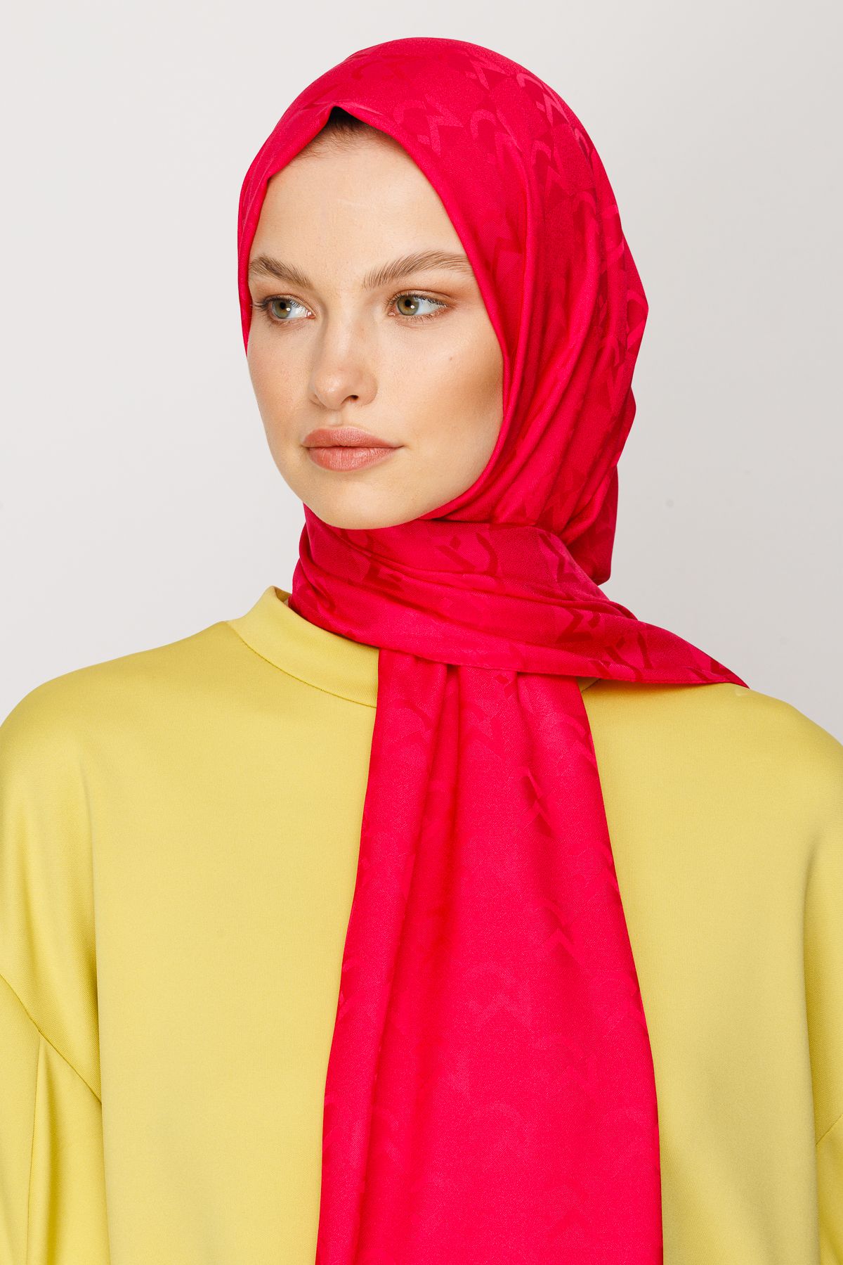 MC Pattern Jacquard Shawl - Fuchsia