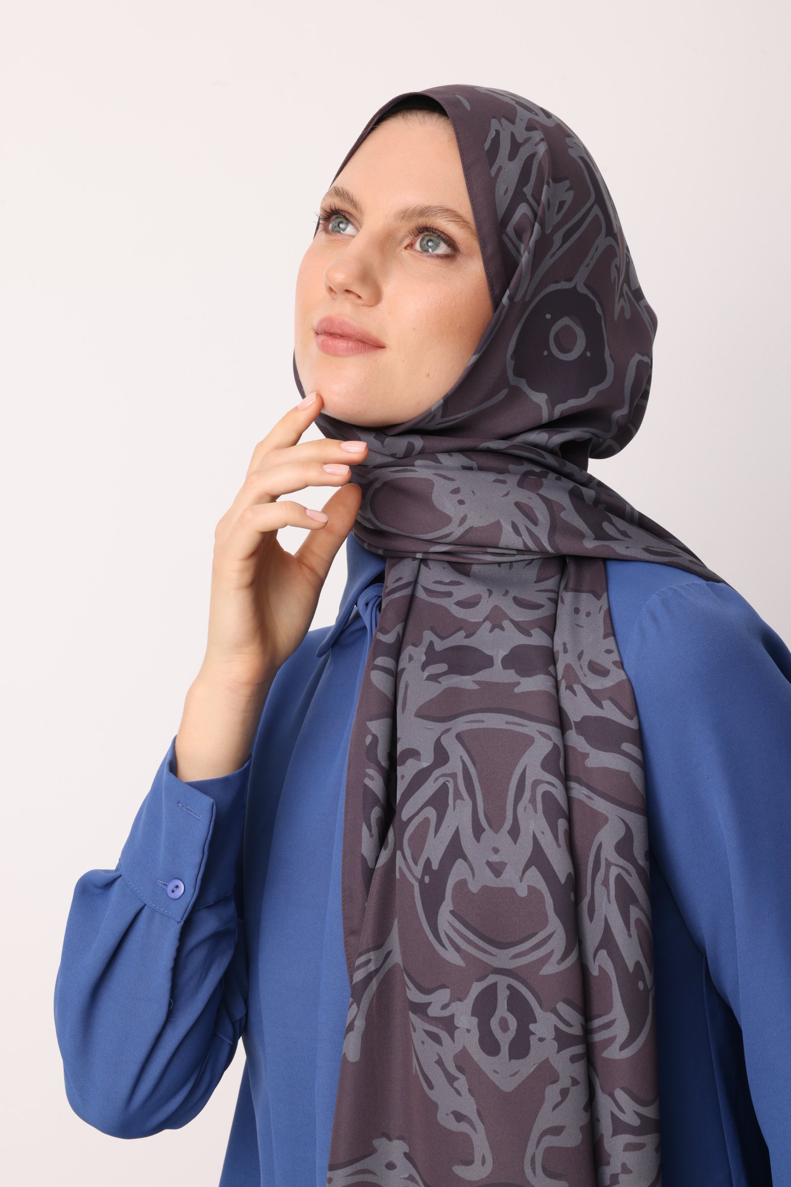 Yaren Desen Sakura İpek Şal - Bordo