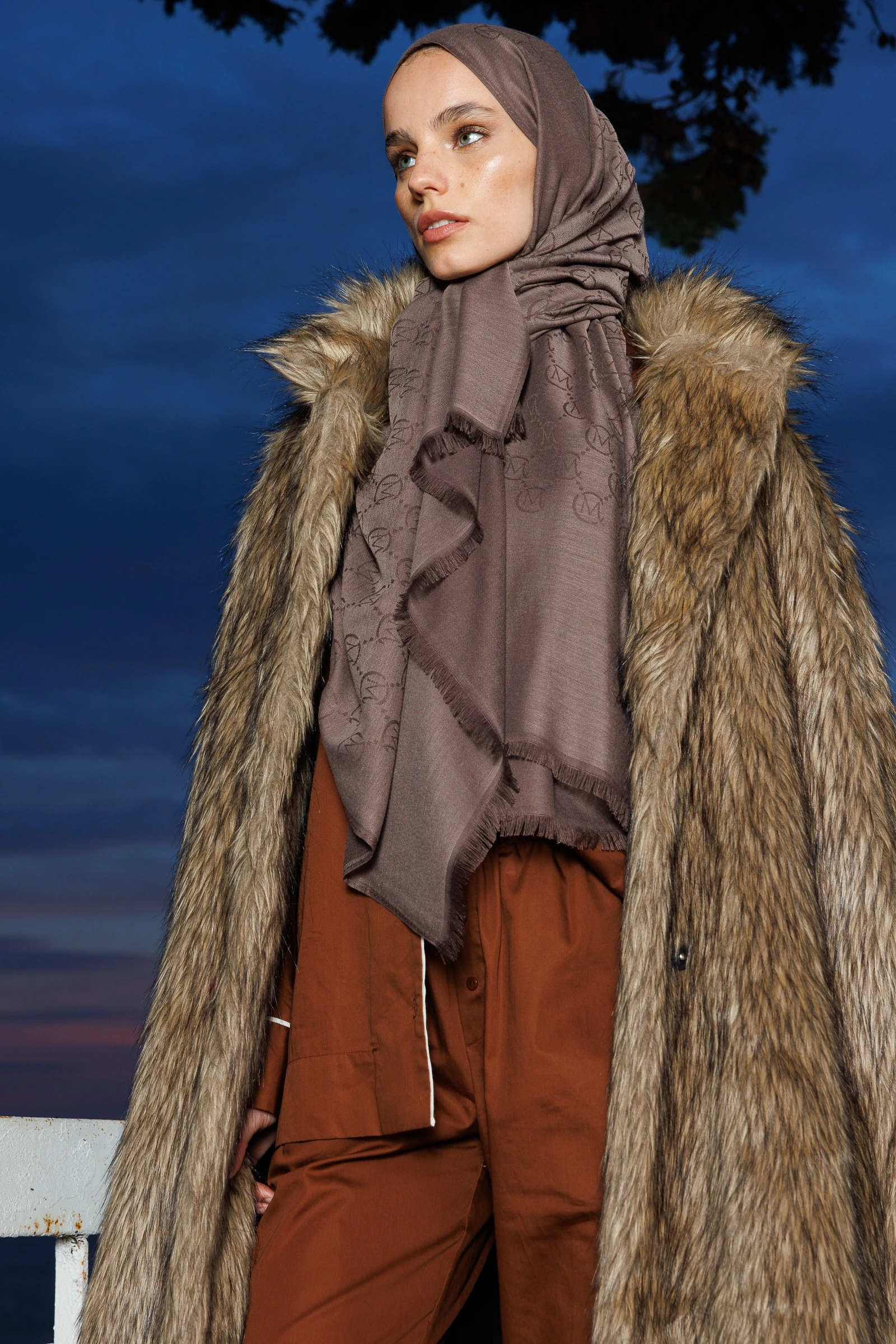 Wool Silk Shawl - Mink