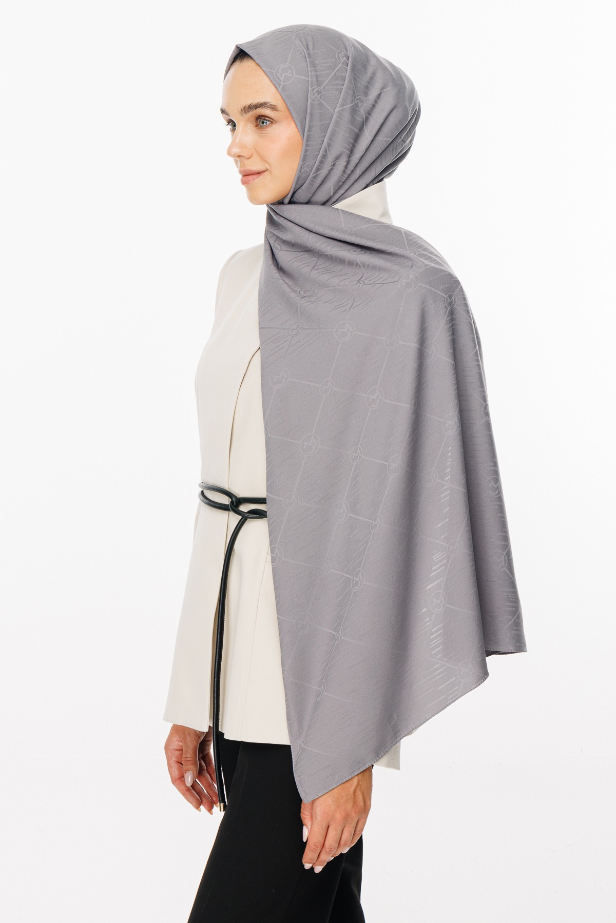 Moon Is Pattern Jacquard Hijab