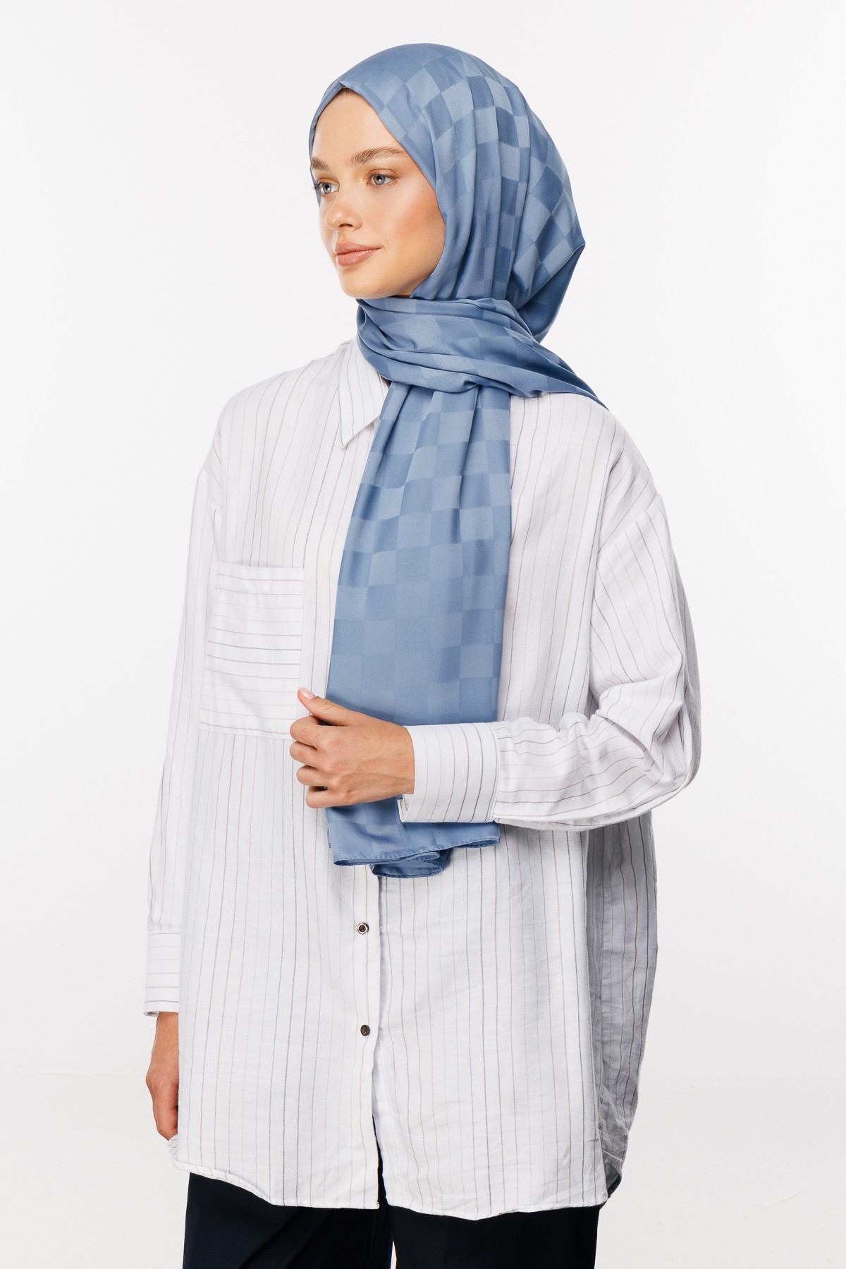 Checkers Pattern Silk Jacquard Hijab