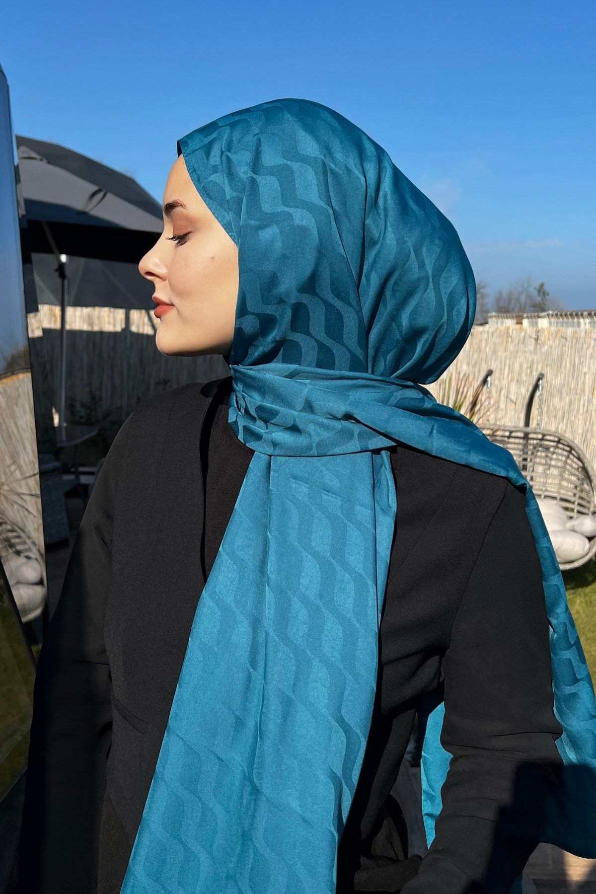 Wave Pattern Silky Jacquard Hijab