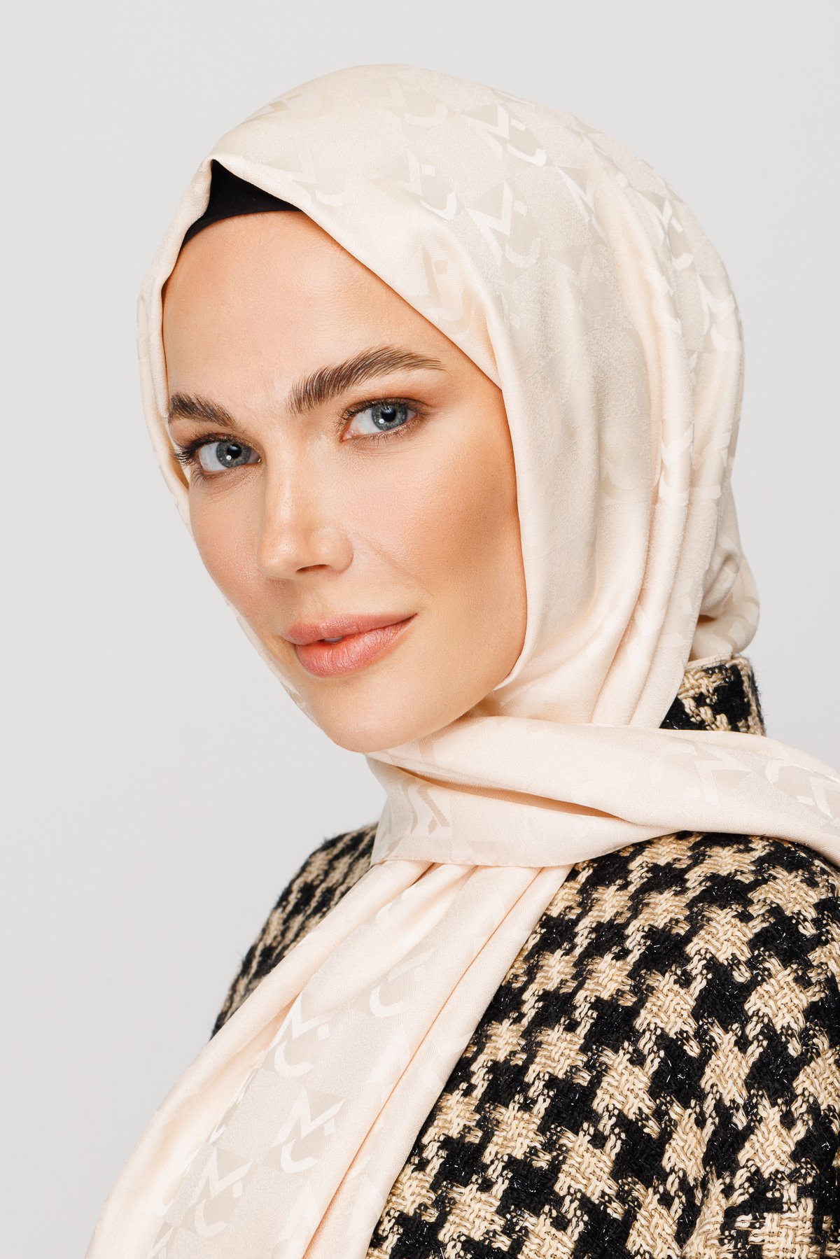 MC Pattern Jacquard Hijab