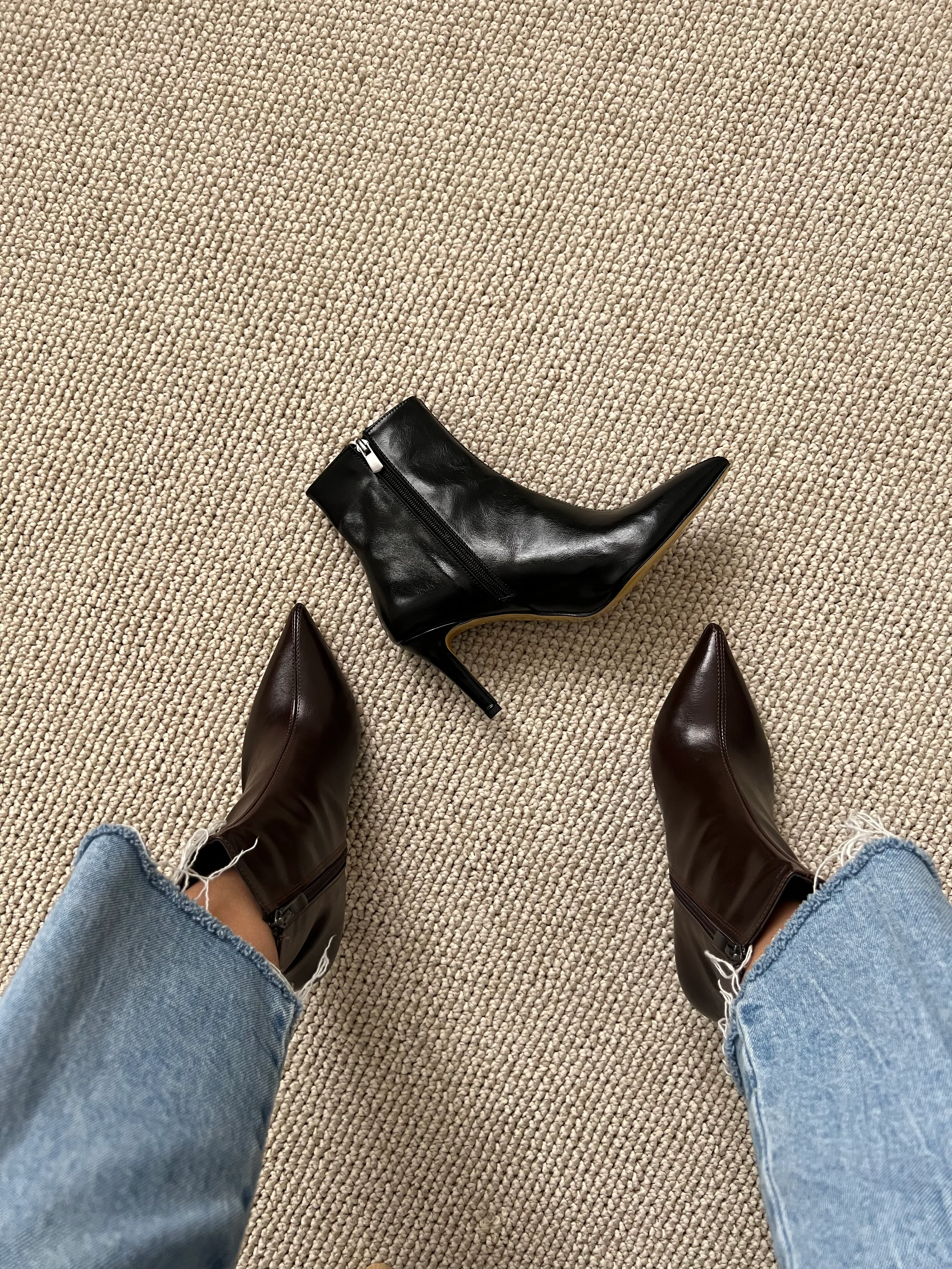 Parlak Kırışık Derili Siyah Topuklu Bot