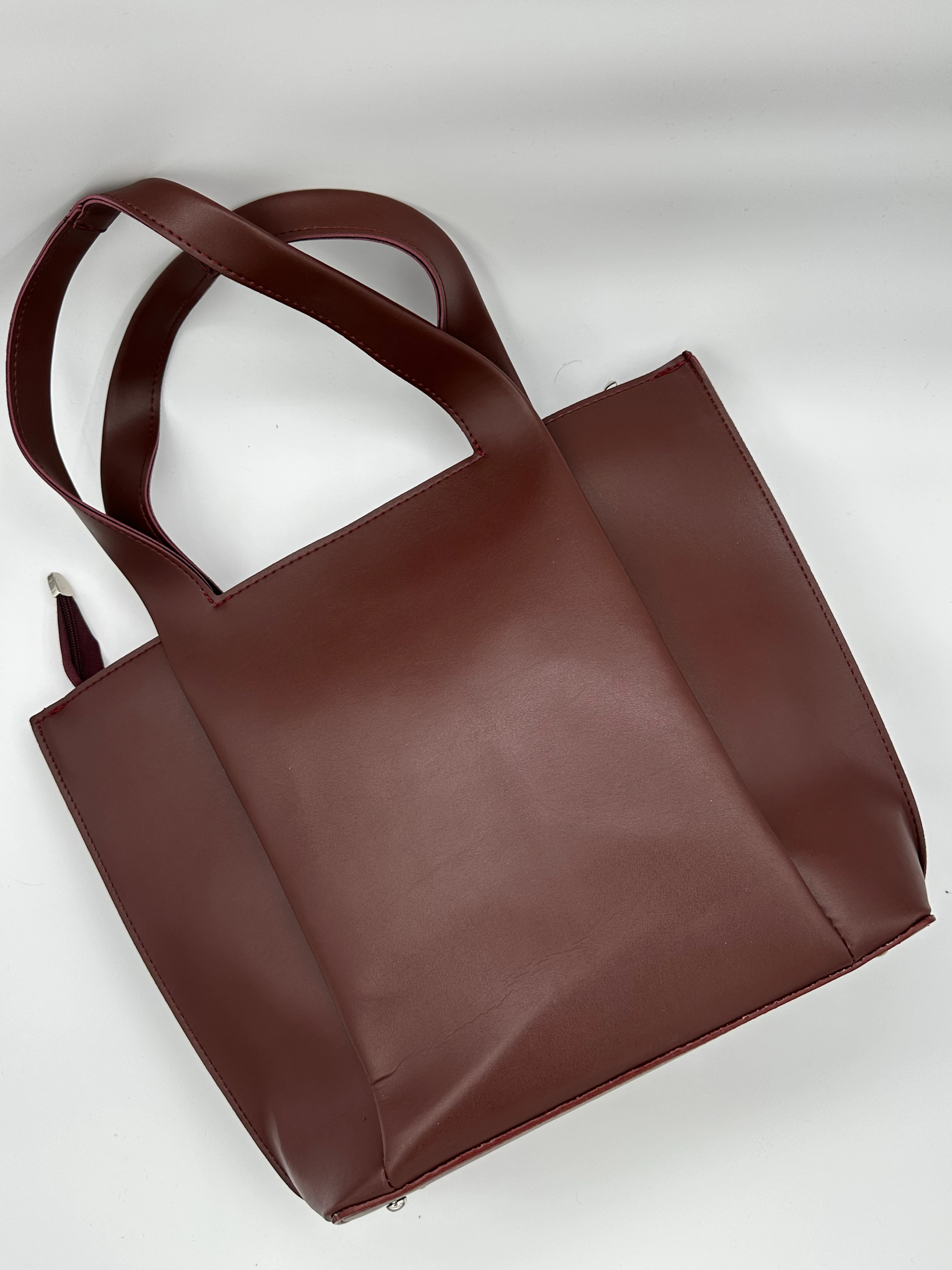 Büyük Cep Detaylı Deri Çanta