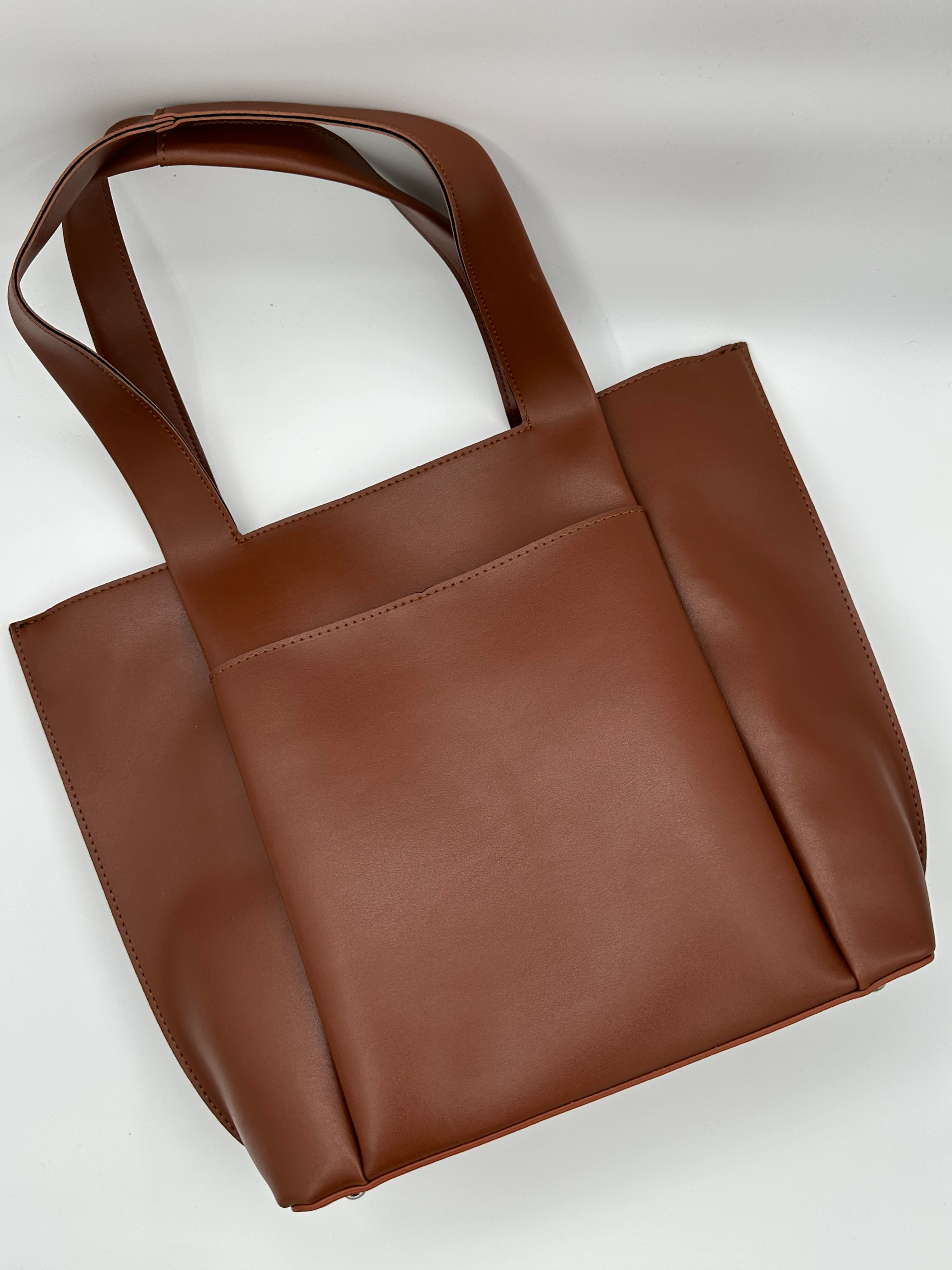 Büyük Cep Detaylı Deri Çanta - Taba