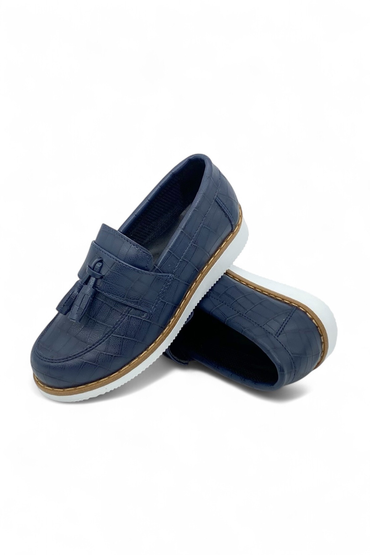 Şıklığın Tamamlayıcısı: Ortopedik Lacivert Erkek Çocuk Loafer - Lacivert