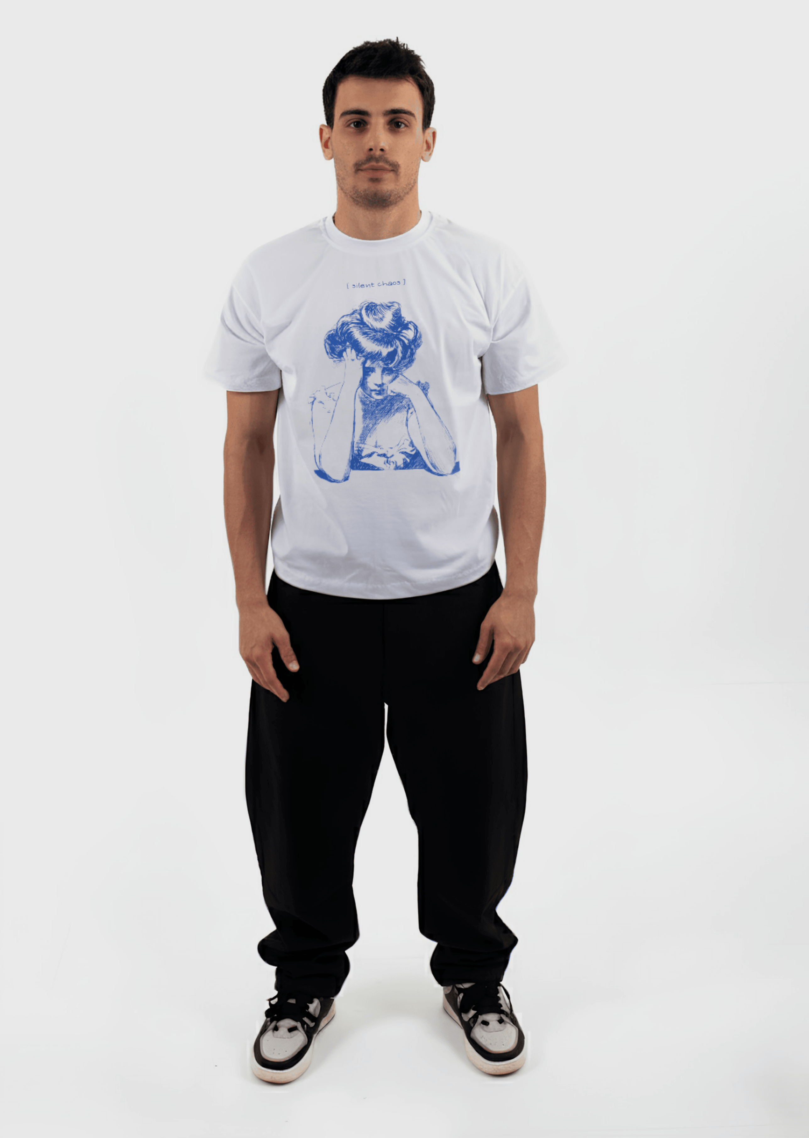 SILENT CHAOS KADIN BASKILI BOXY FIT T-SHIRT