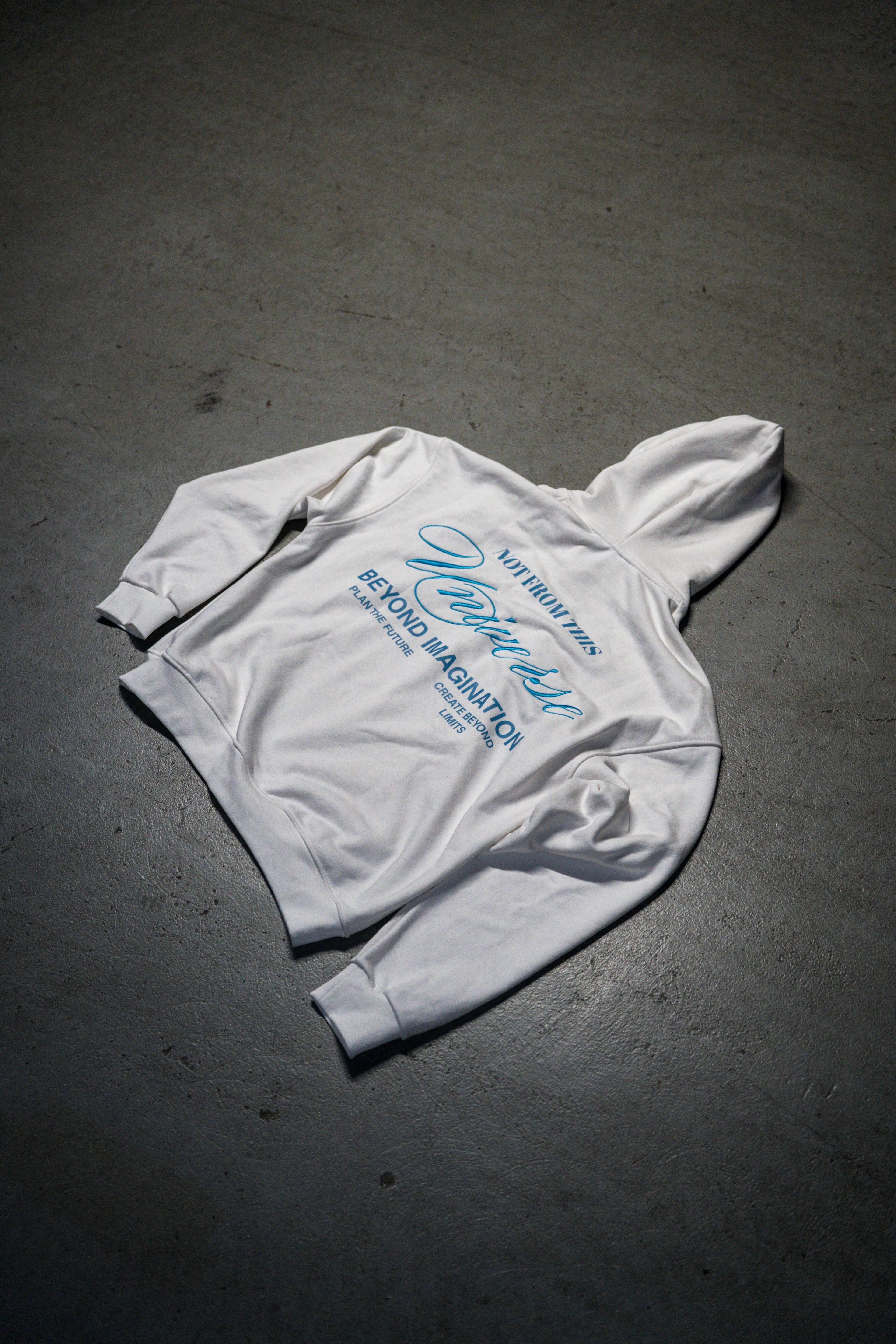 Universe Nakış Detaylı Hoodie - Beyaz 