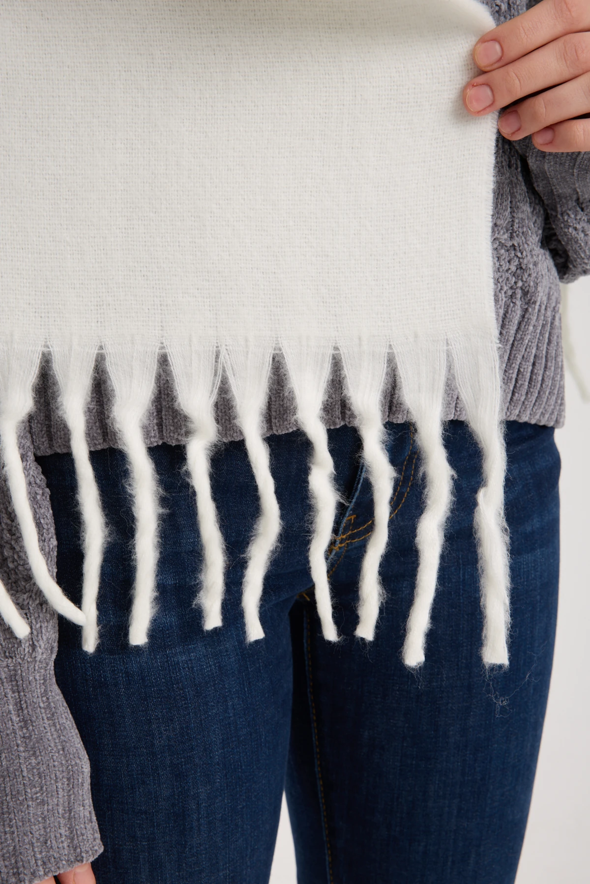 Kadın Yumuşak Dokulu Uzun Şal Atkı  - EKRU