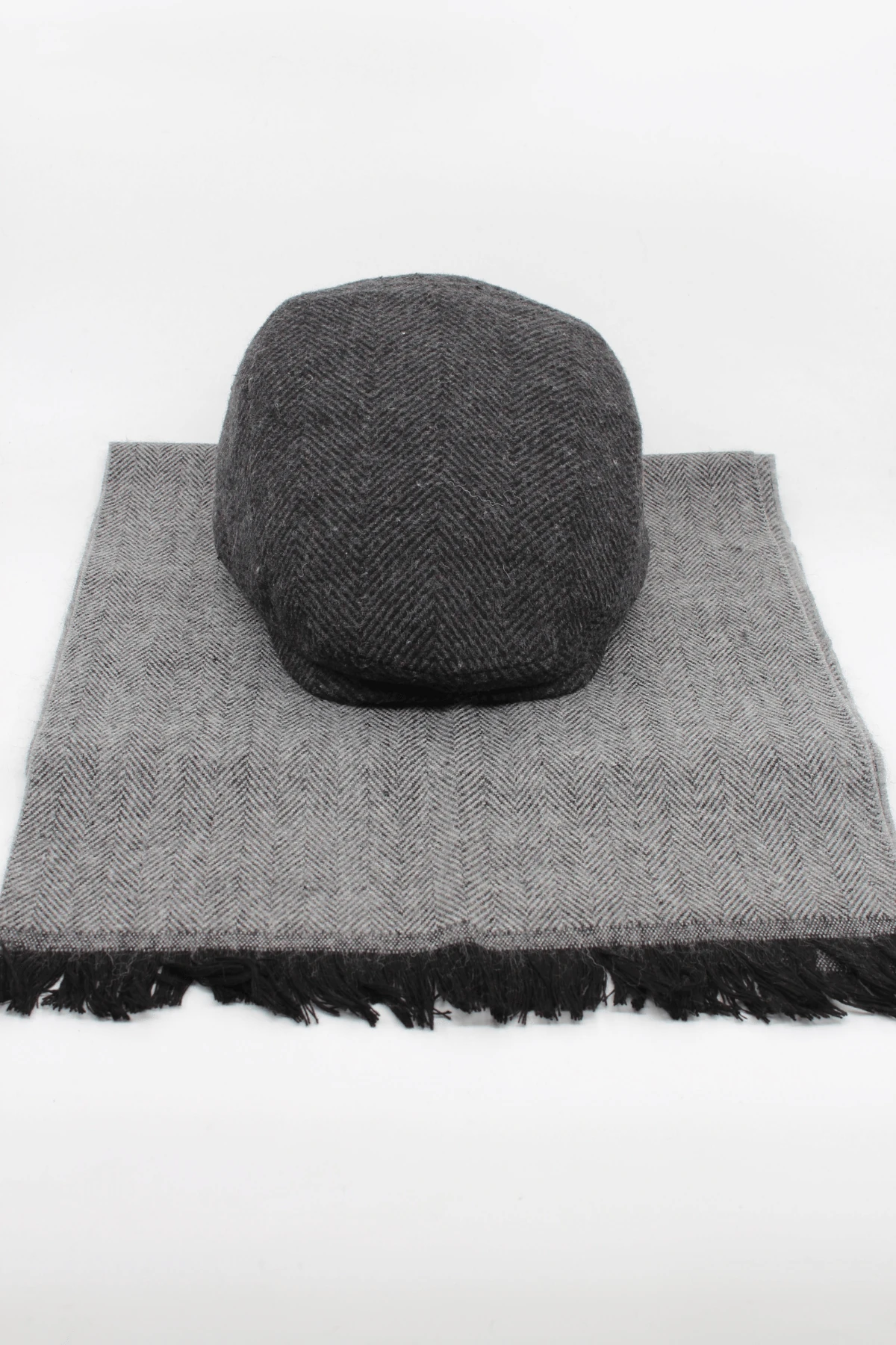 London Kasket Atkı Set Gri Balık Sırtı