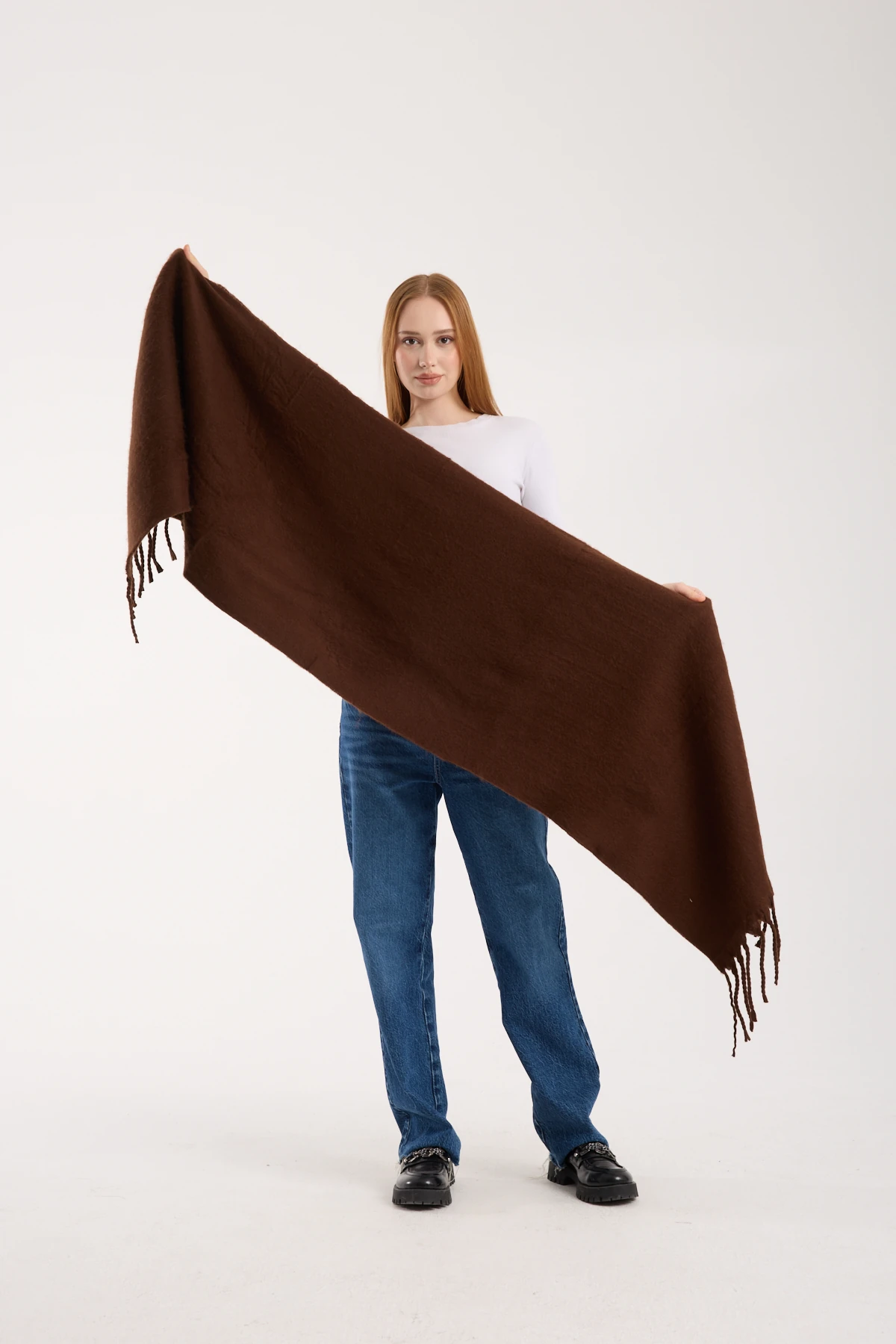 Kadın Yumuşak Dokulu Uzun Şal Atkı  - KAHVERENGİ