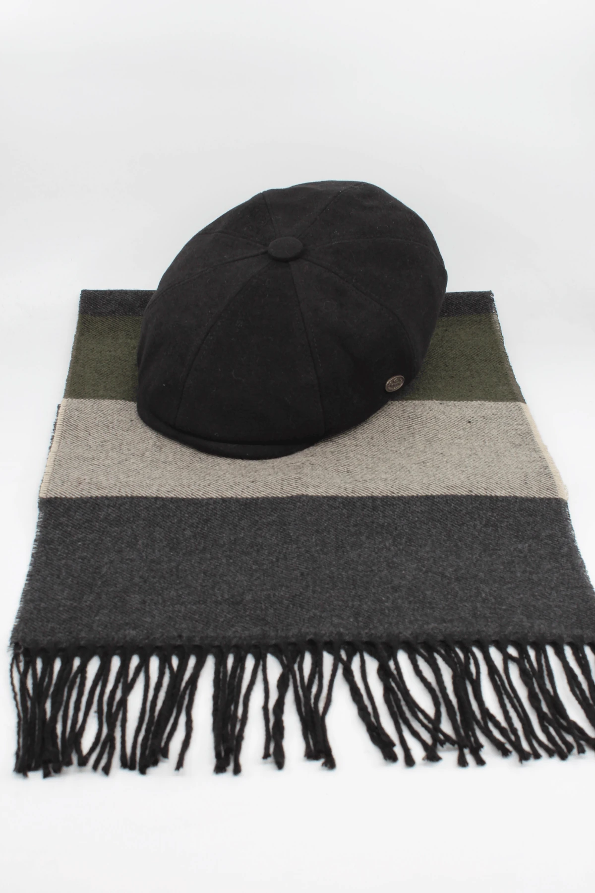 İngiliz Model Kasket & Atkı Kombin