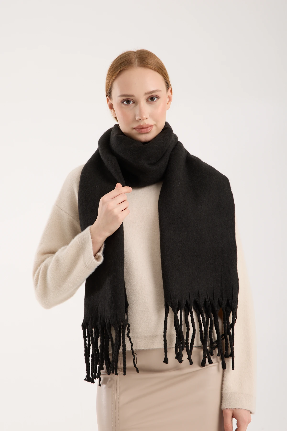 Kadın Yumuşak Dokulu Uzun Şal Atkı  - SİYAH