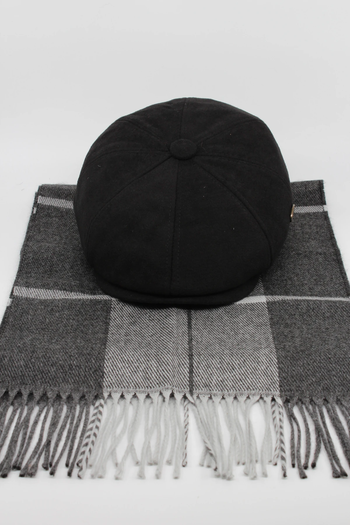 8 Parça İngiliz Kasket & Gri Ekose Atkı Kombin Seti