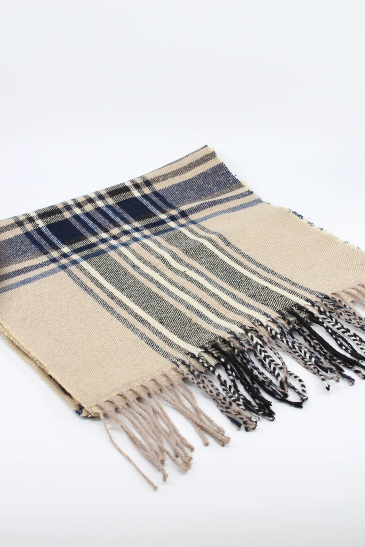 Klasik Desenli Püsküllü Kışlık Erkek Atkı Serisi - Bej & Lacivert Ekose