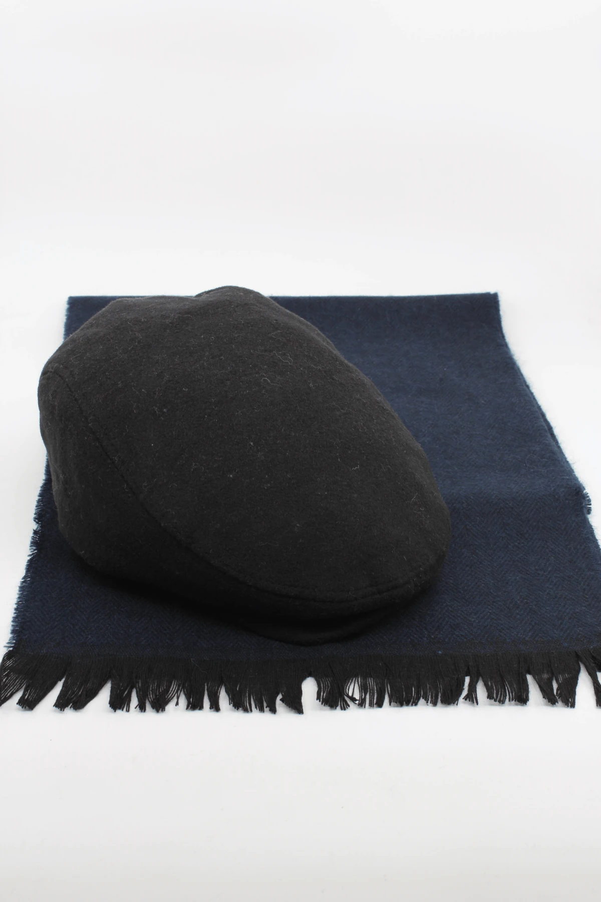 LONDON Kasket Atkı Set Lacivert Balıksırtı Desen Atkı