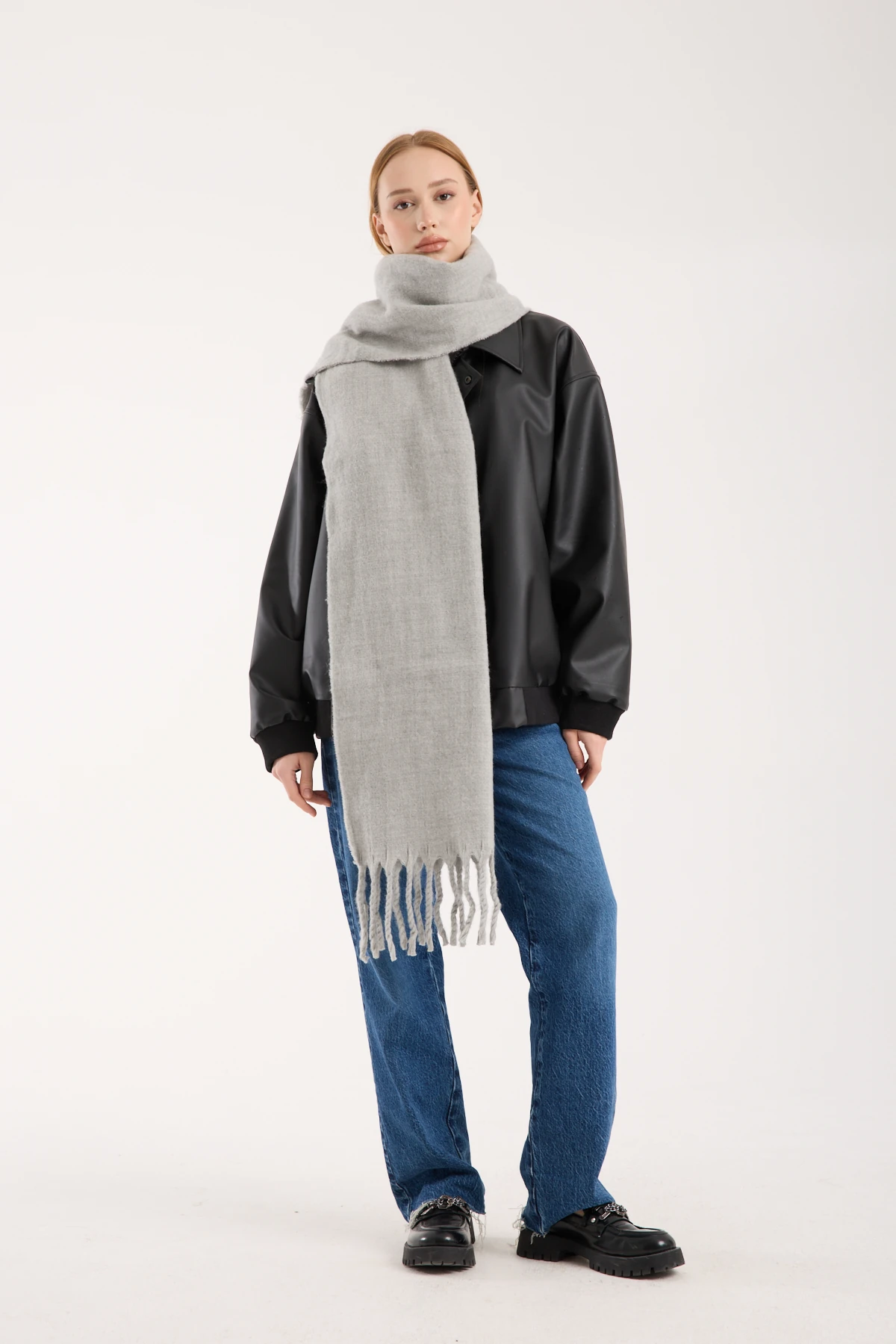 Kadın Yumuşak Dokulu Uzun Şal Atkı  - GRİ