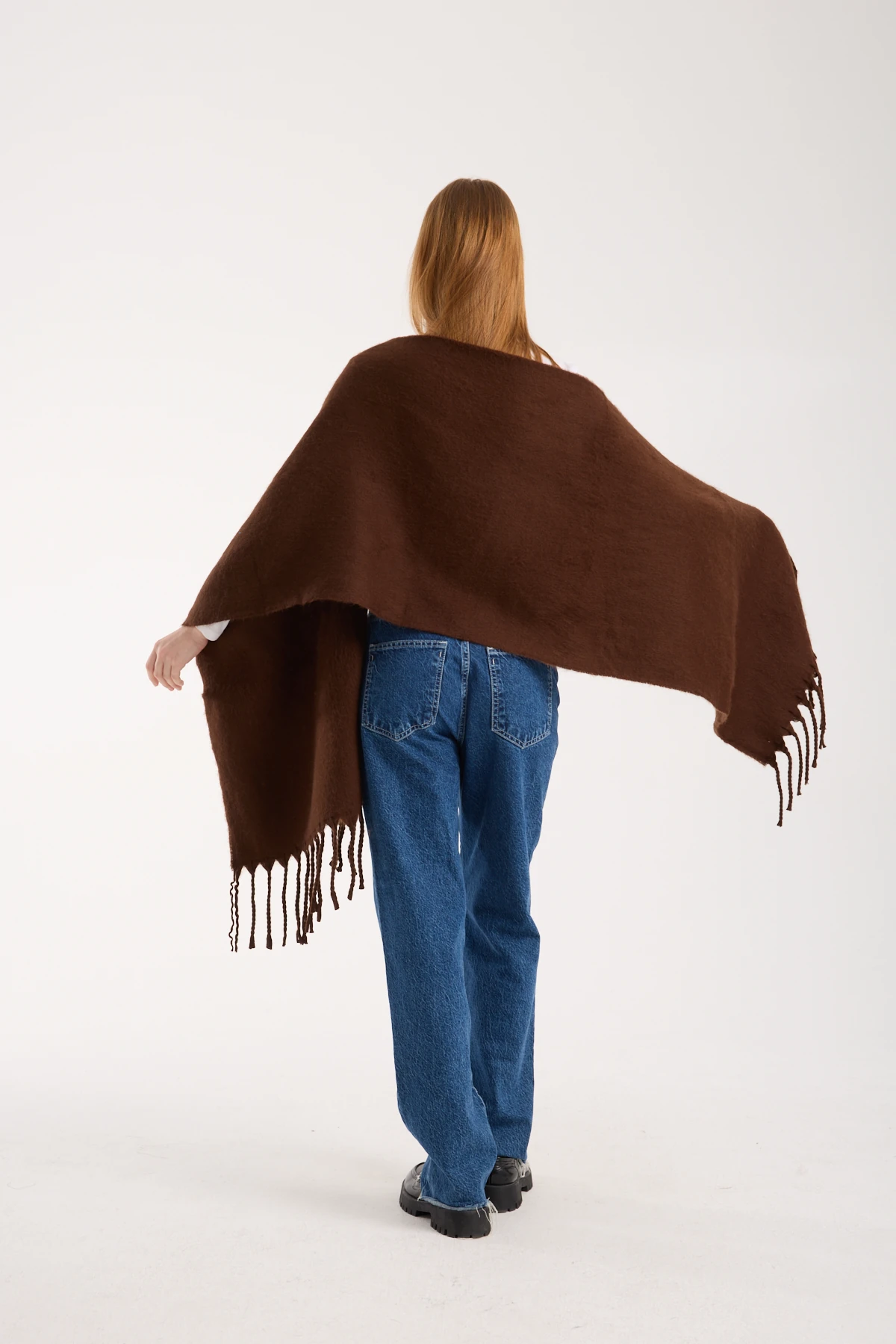 Kadın Yumuşak Dokulu Uzun Şal Atkı  - KAHVERENGİ