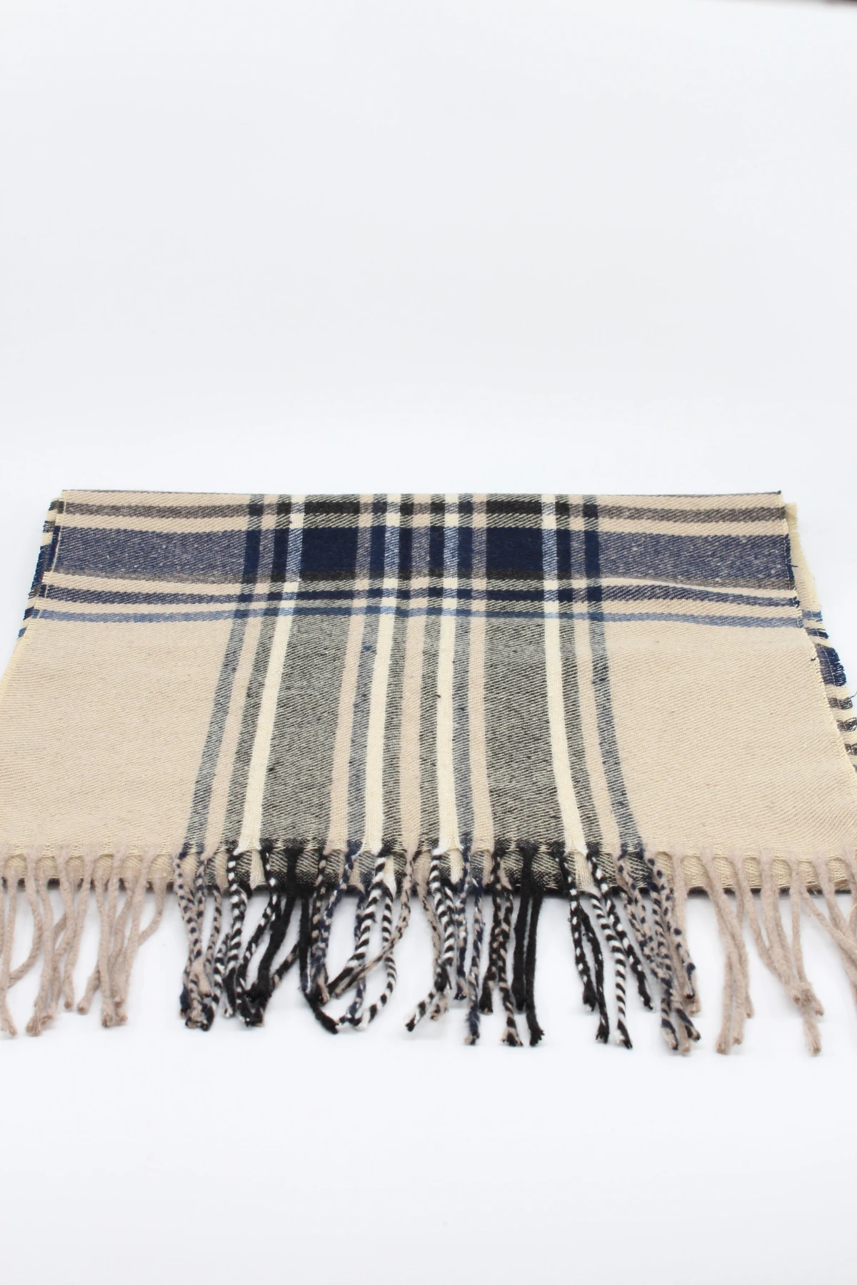 Klasik Desenli Püsküllü Kışlık Erkek Atkı Serisi - Bej & Lacivert Ekose